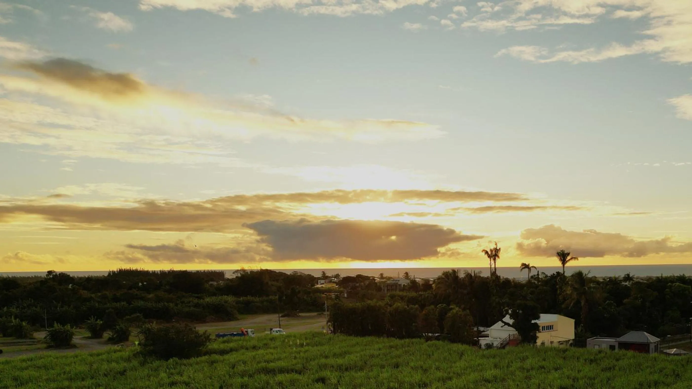 Sunrise in LE MEDINILLA