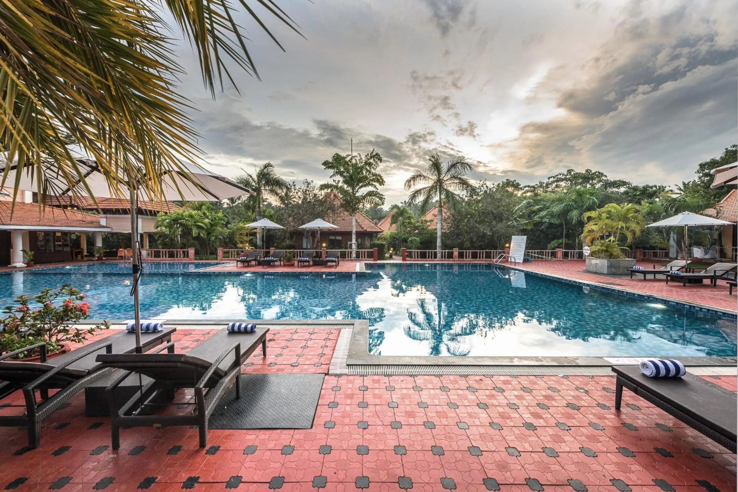 Swimming pool in Club Mahindra Poovar