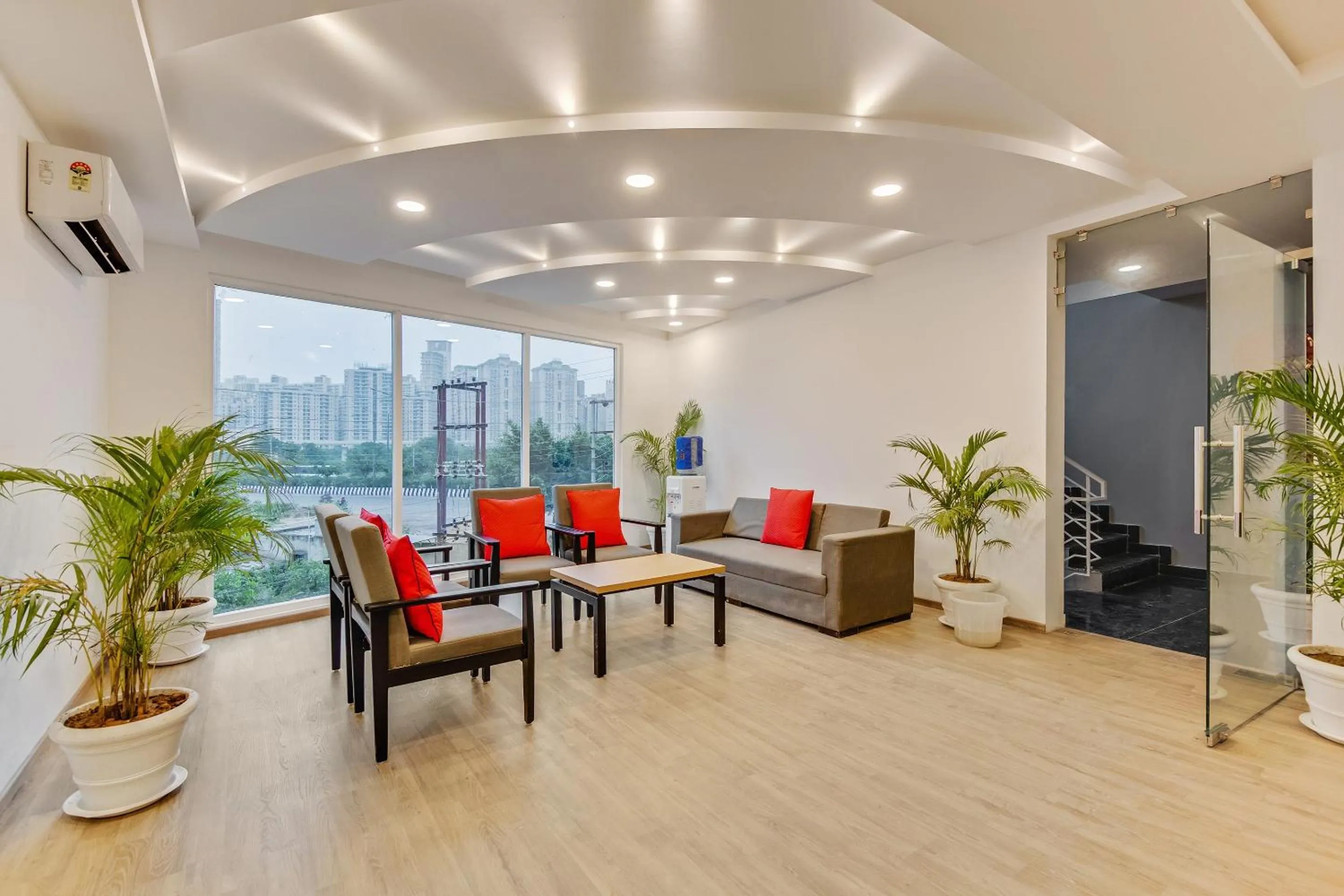 Lobby or reception in Super Townhouse 204 Sector 49 Near Logix city centre