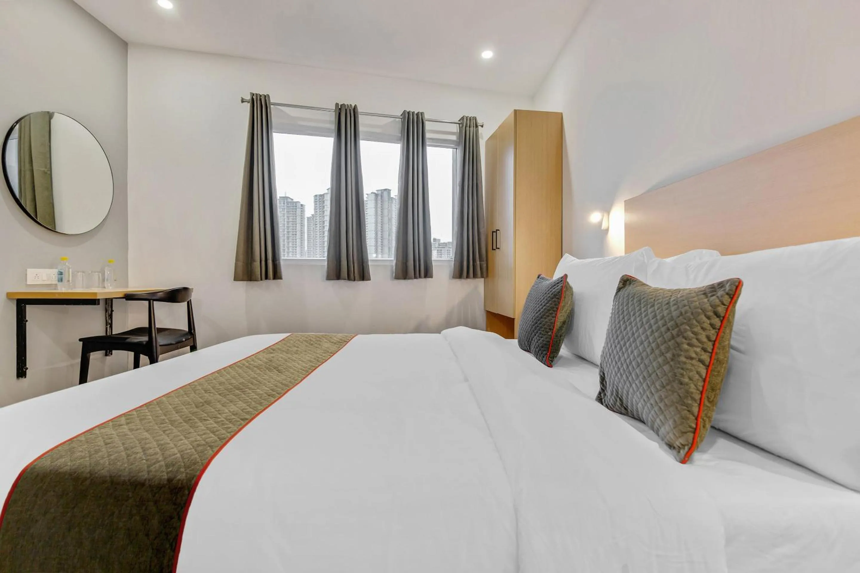 Bedroom, Bed in Super Townhouse 204 Sector 49 Near Logix city centre