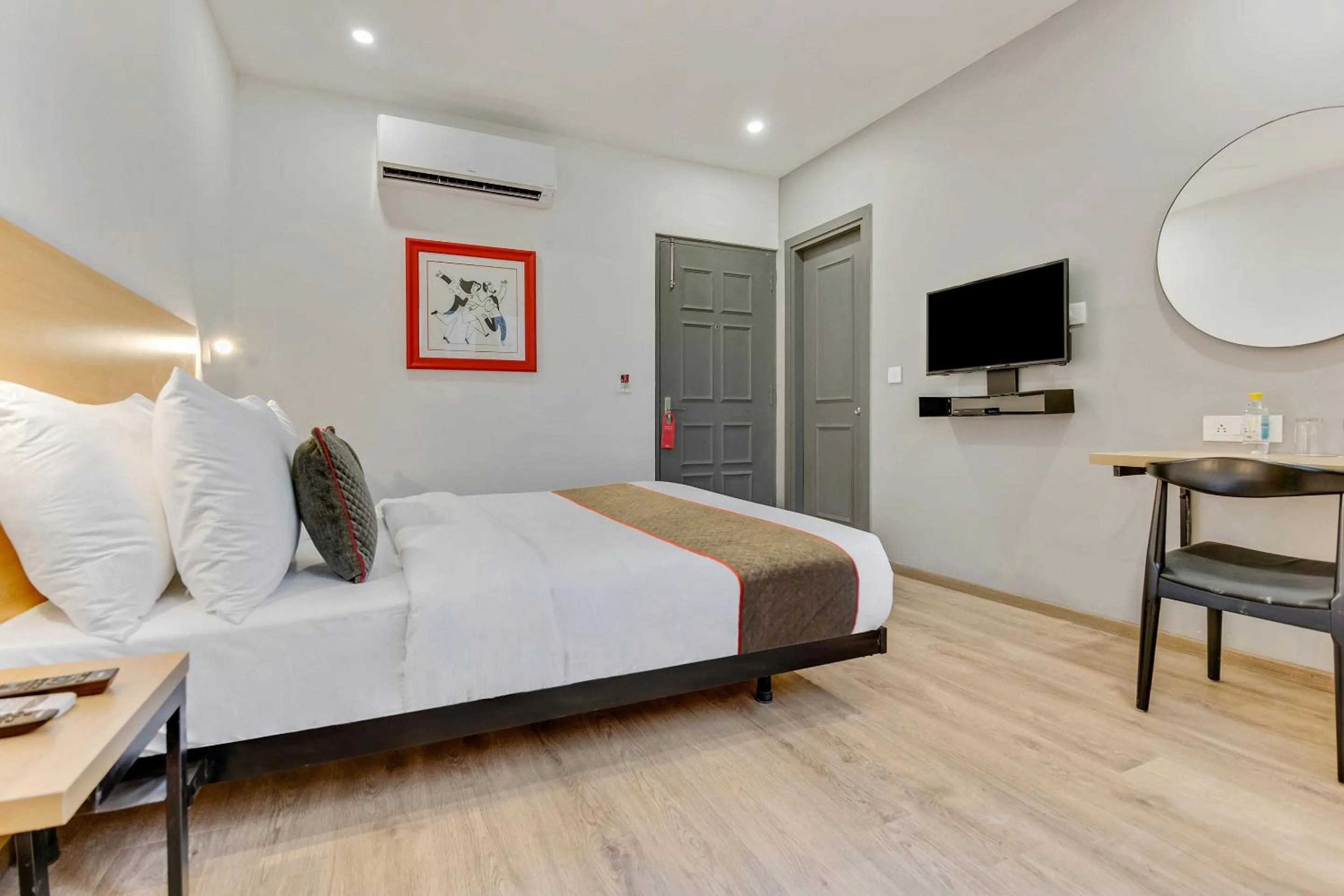 Bedroom, Bed in Super Townhouse 204 Sector 49 Near Logix city centre