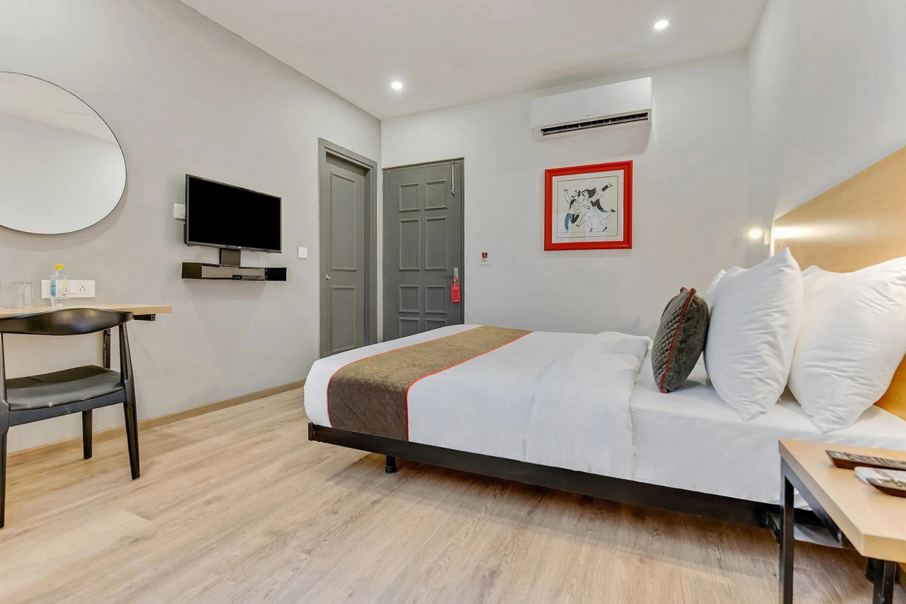 Other, Bed in Super Townhouse 204 Sector 49 Near Logix city centre