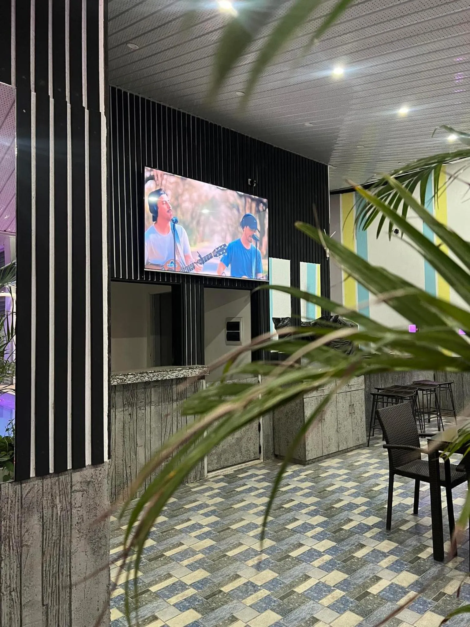 Chequers Suites Subic Bay