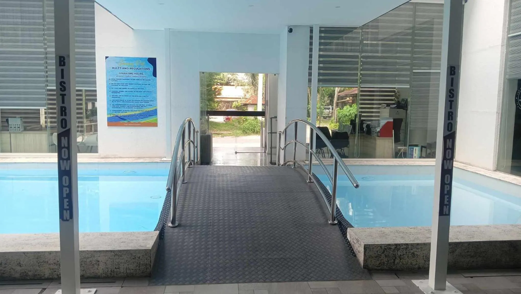 Chequers Suites Subic Bay