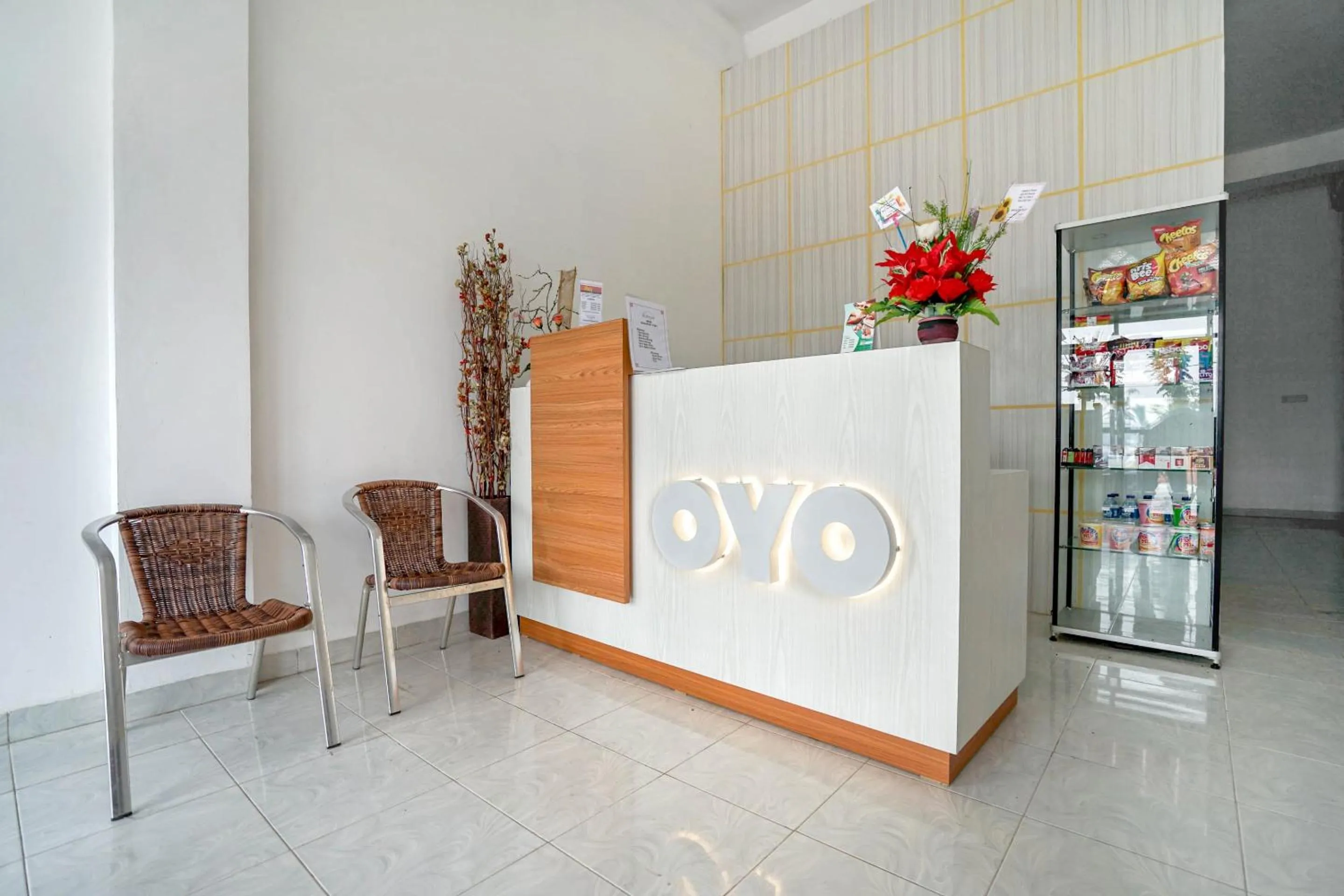 Lobby or reception in OYO Life 1299 Balcony Orange Homestay