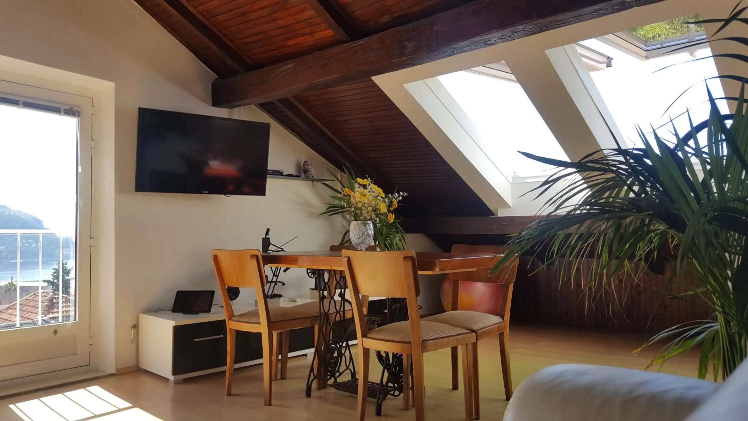 Living room in Turtle Apartments