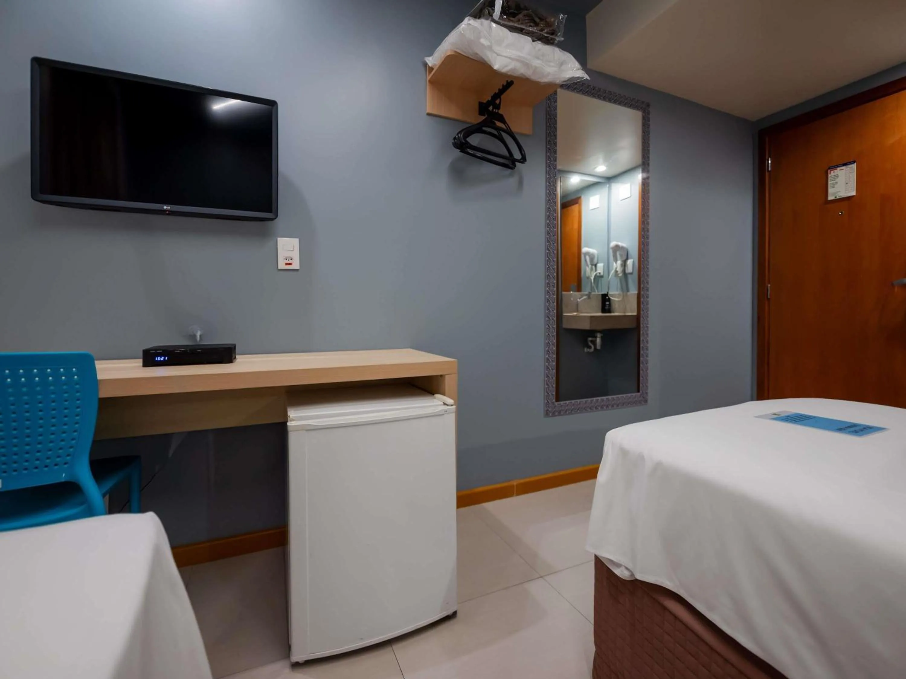 Bedroom, Bed in Ibis Styles Belém Hangar