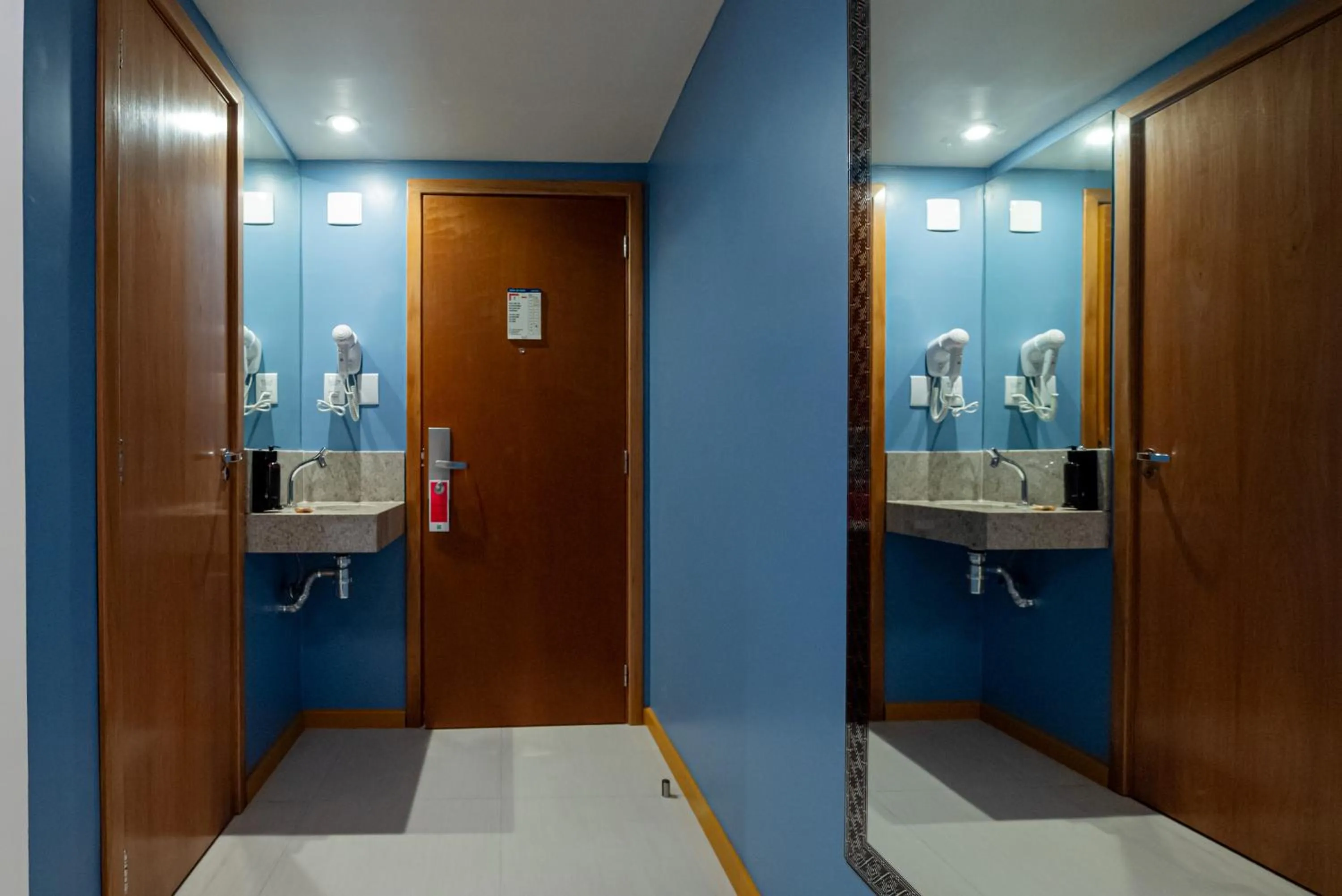 Bedroom in Ibis Styles Belém Hangar