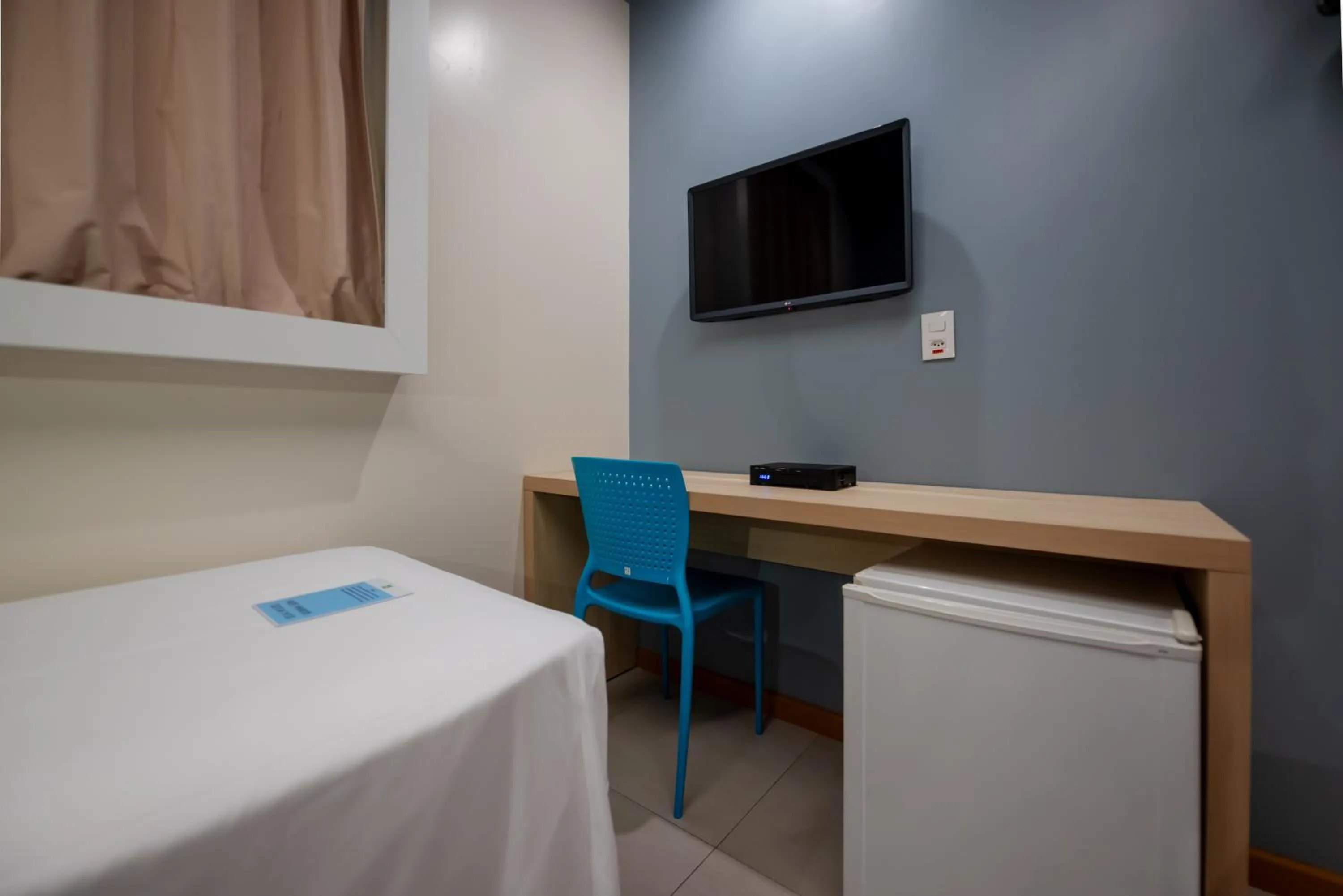 Bedroom, Bed in Ibis Styles Belém Hangar