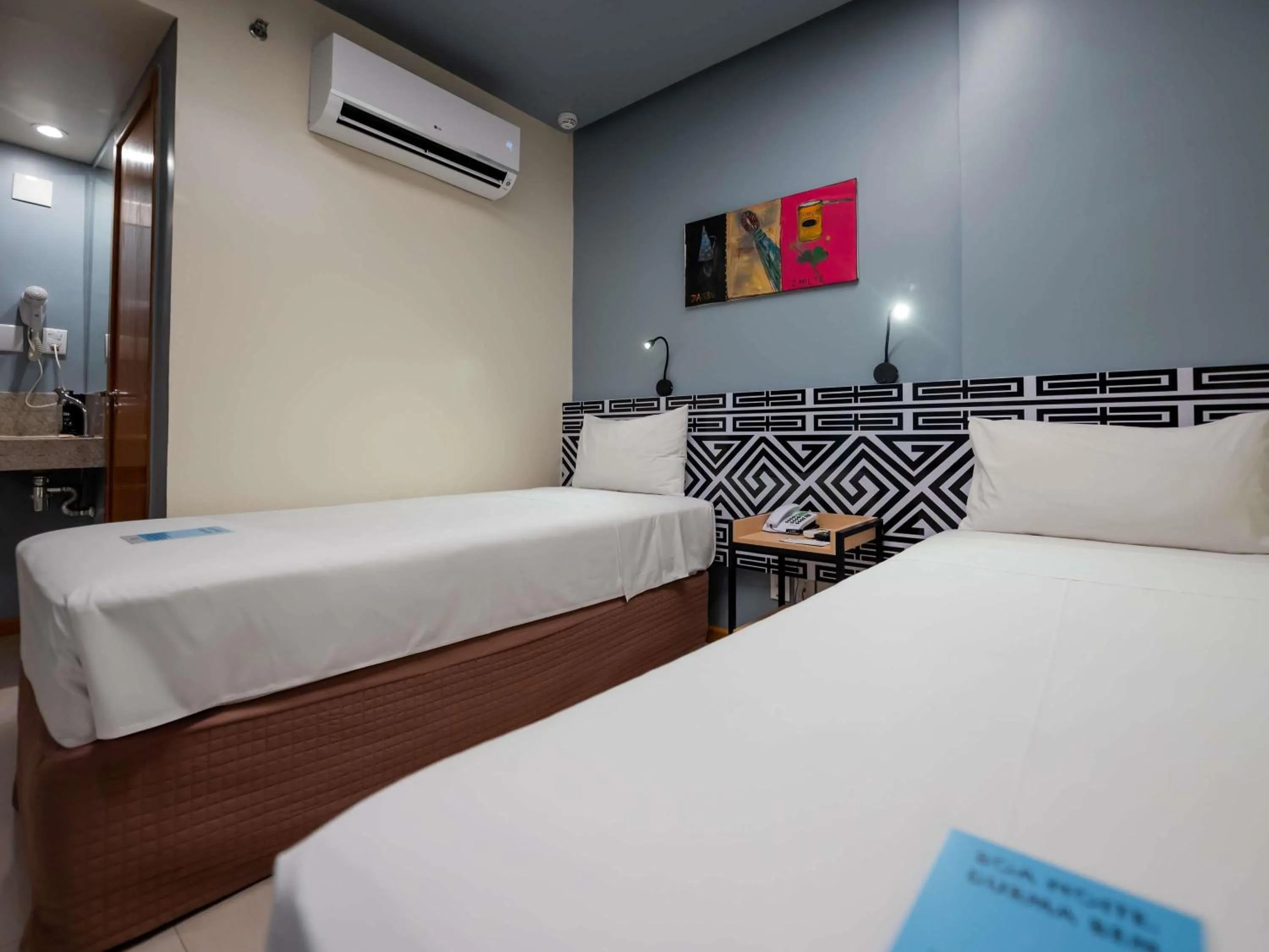Bedroom, Bed in Ibis Styles Belém Hangar