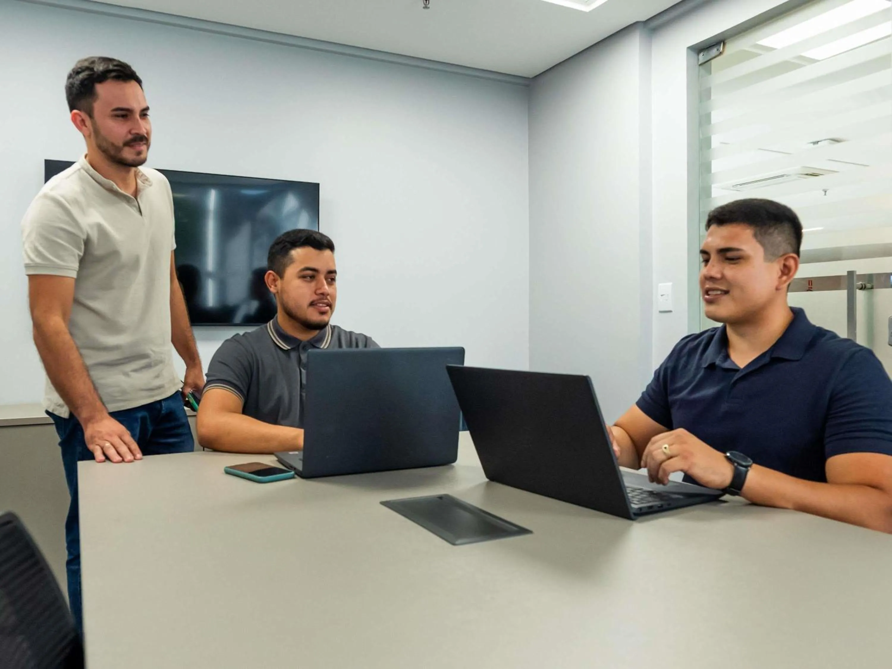 Meeting/conference room in Ibis Styles Belém Hangar