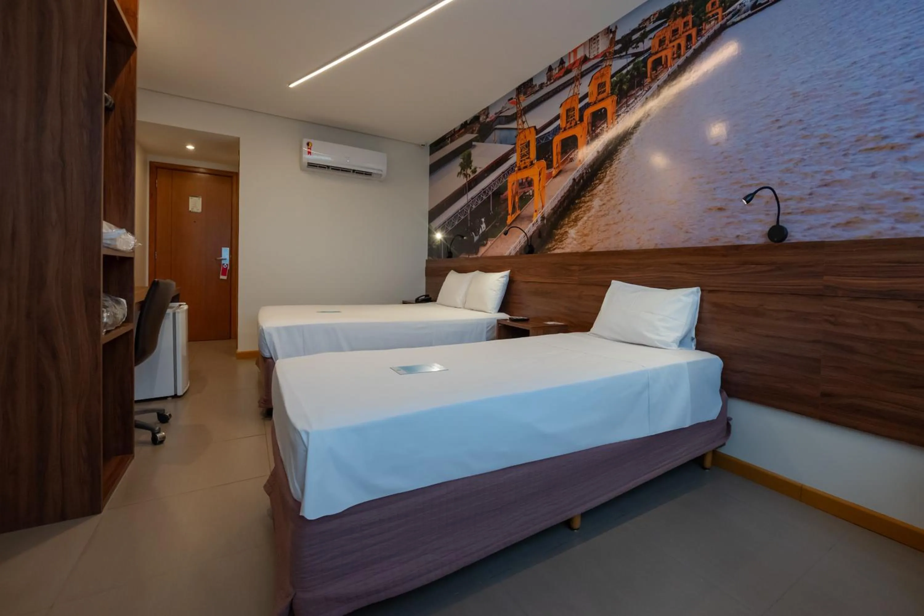 Bedroom, Bed in Ibis Styles Belém Hangar