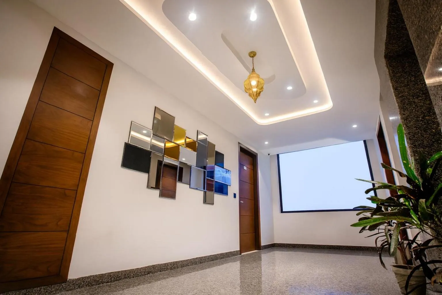 Decorative detail in HOTEL TEN SQUARE - 5 Minutes from The Taj Mahal