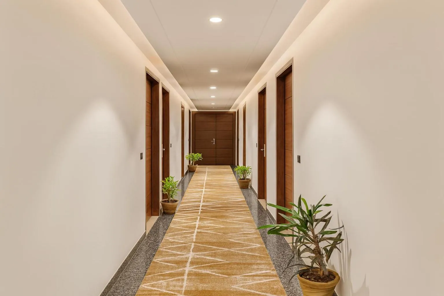 Lobby or reception in HOTEL TEN SQUARE - 5 Minutes from The Taj Mahal