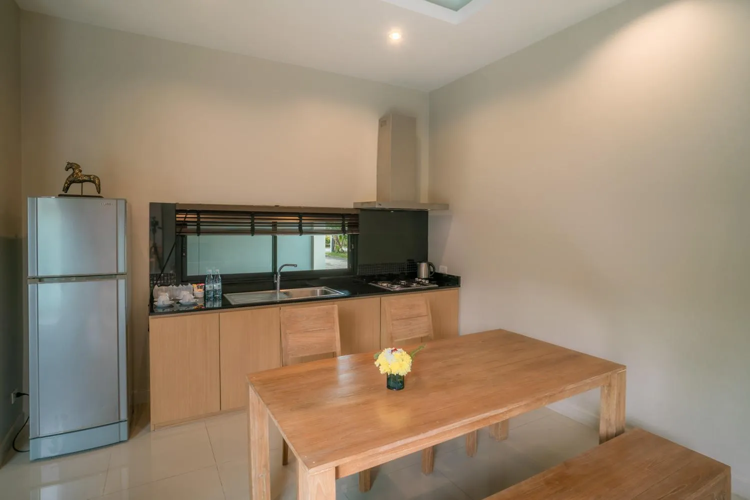 Kitchen or kitchenette in Layantara Villas