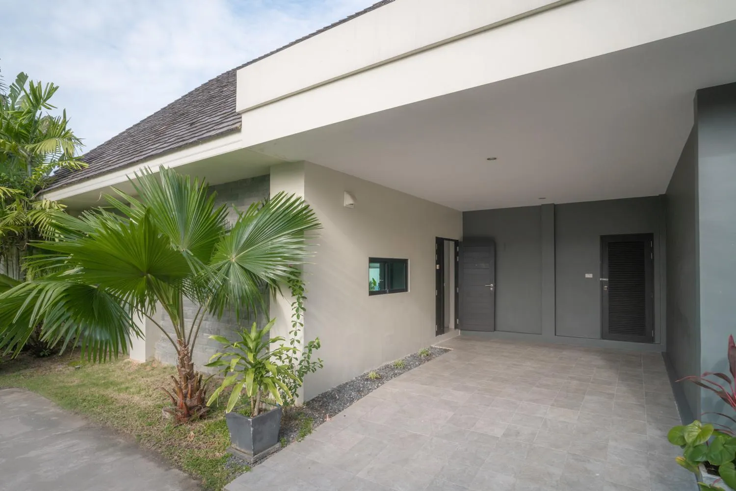Facade/entrance in Layantara Villas