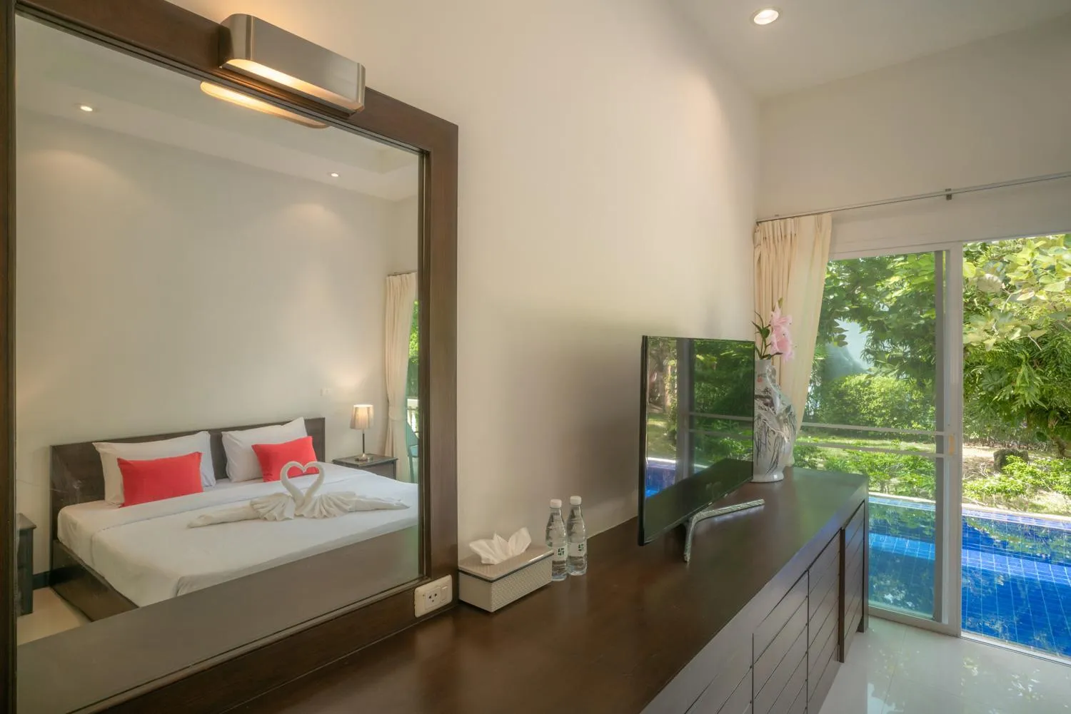 Bedroom, Bed in Layantara Villas