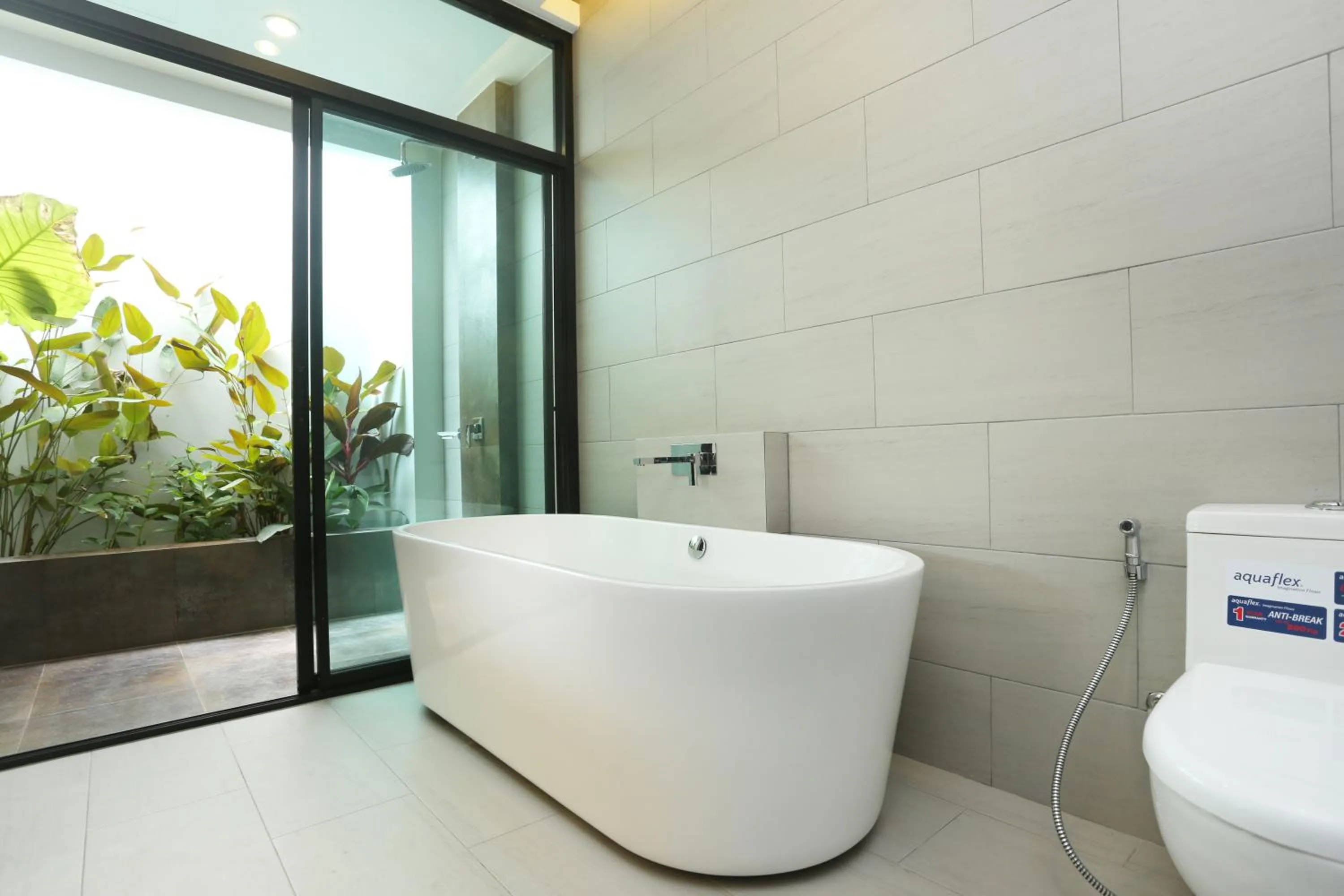 Hot Tub in Layantara Villas