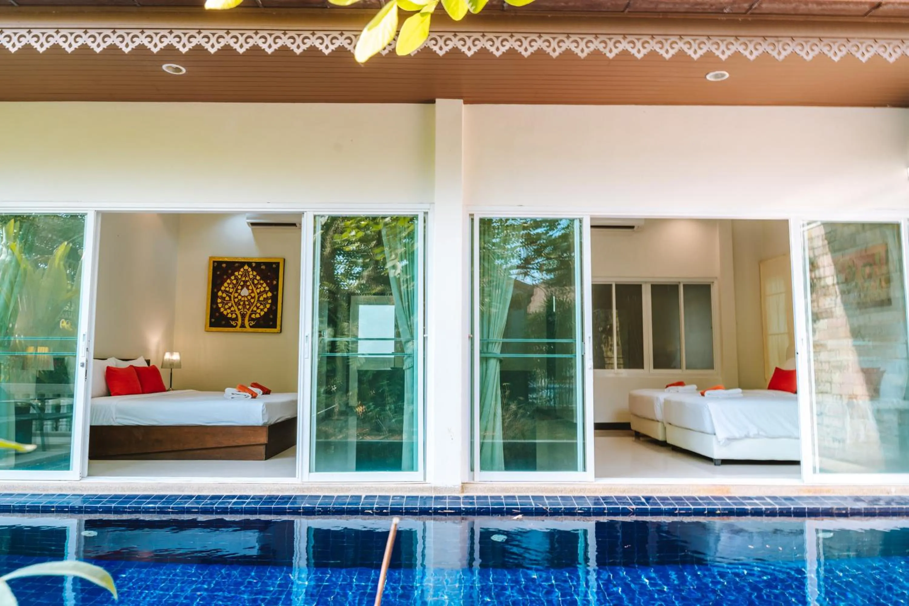 Photo of the whole room, Bed in Layantara Villas