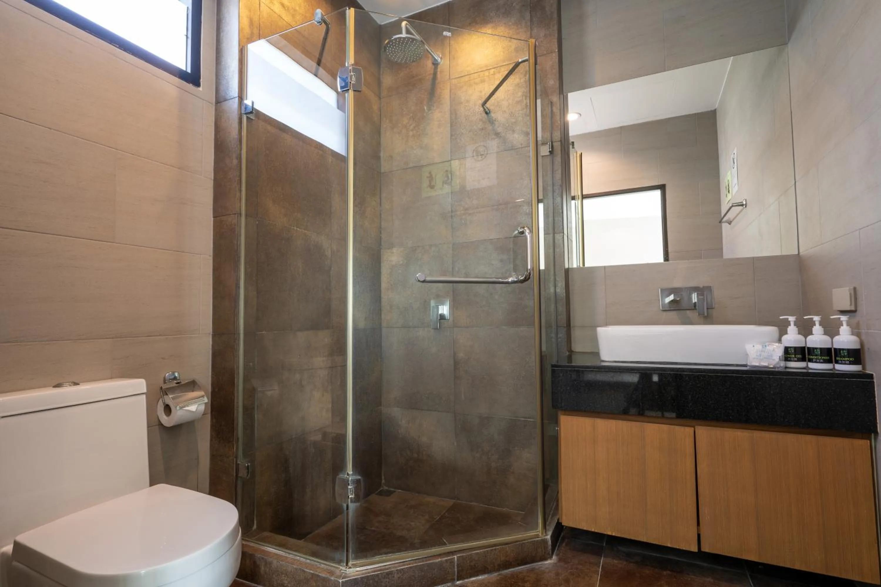 Bathroom in Layantara Villas