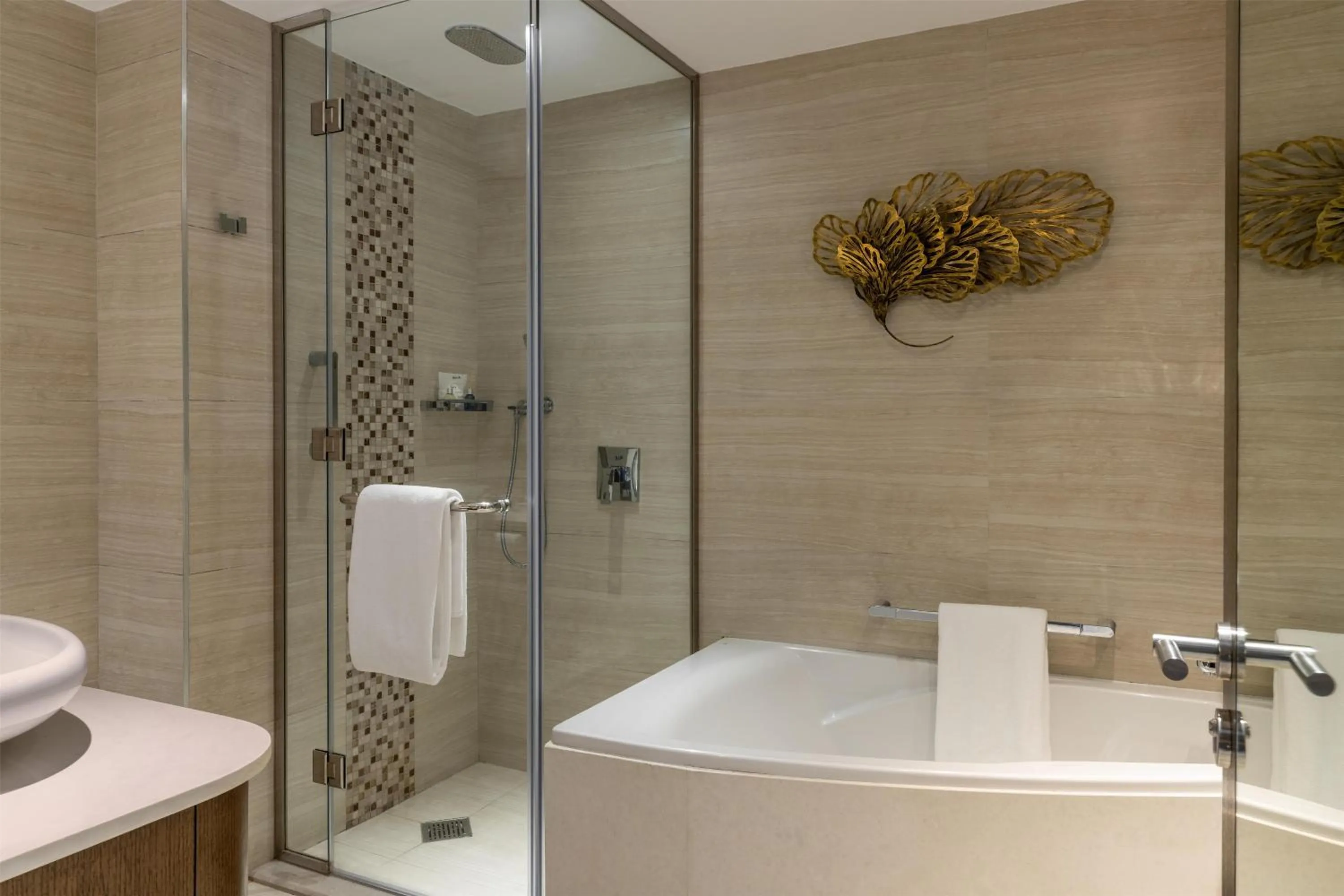 Bathroom in Radisson Blu Hotel & Residence Nairobi Arboretum