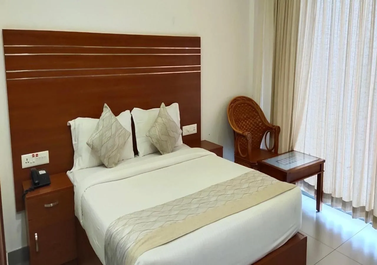 Bed in The Lake View Munnar