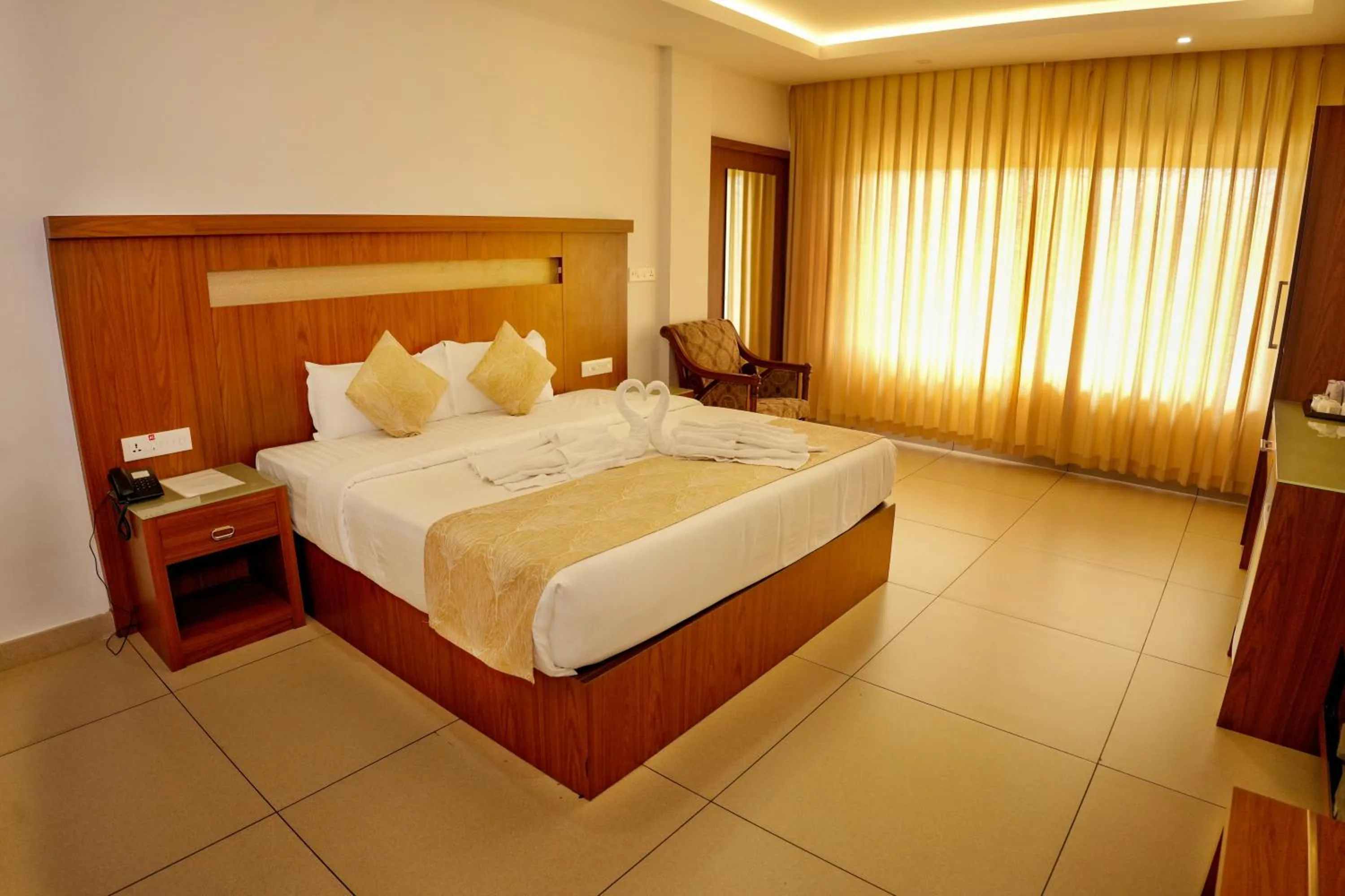 Bed in The Lake View Munnar