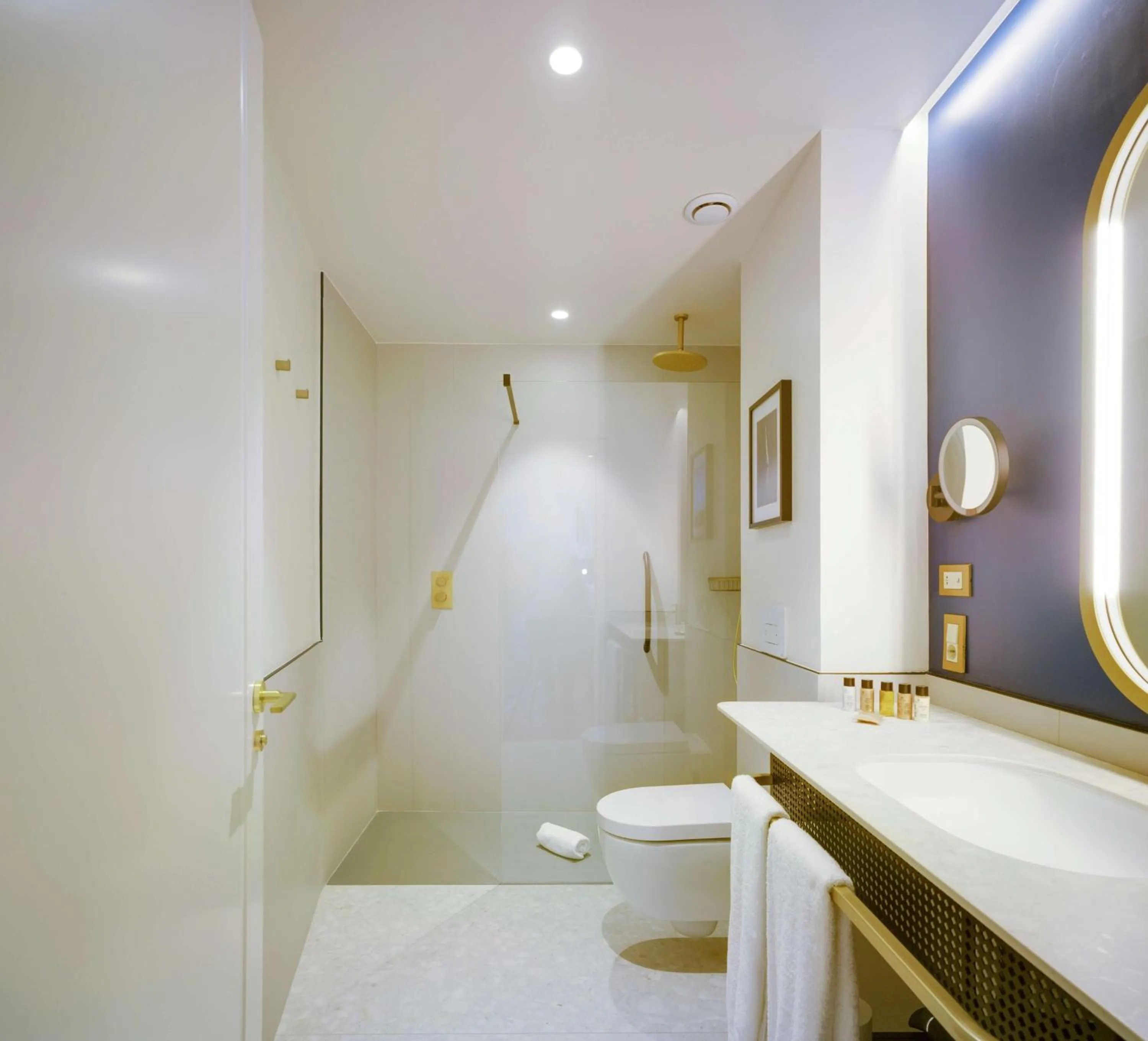 Bathroom in Casa Alberola Alicante, Adults only, Curio Collection By Hilton