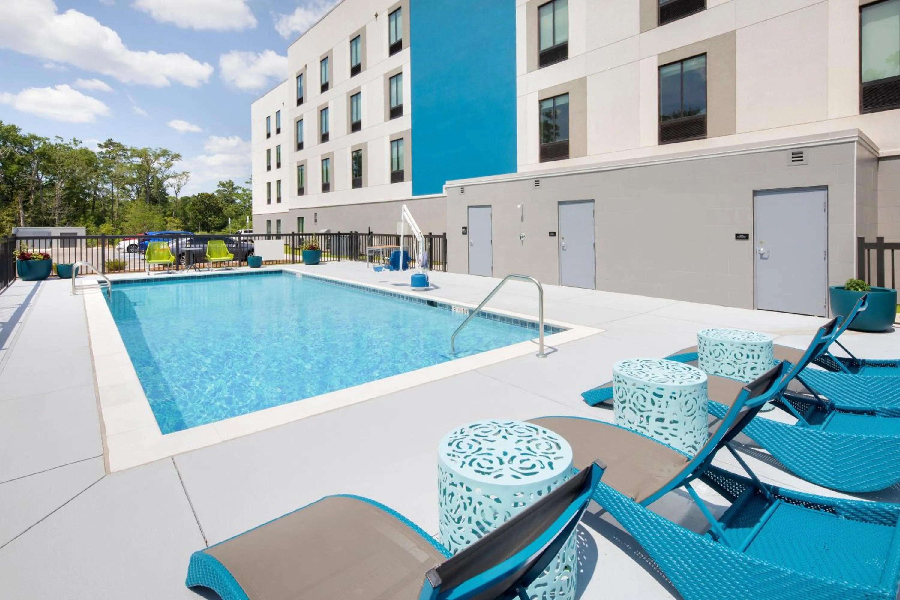 Swimming pool in Hampton Inn & Suites D'Iberville Biloxi