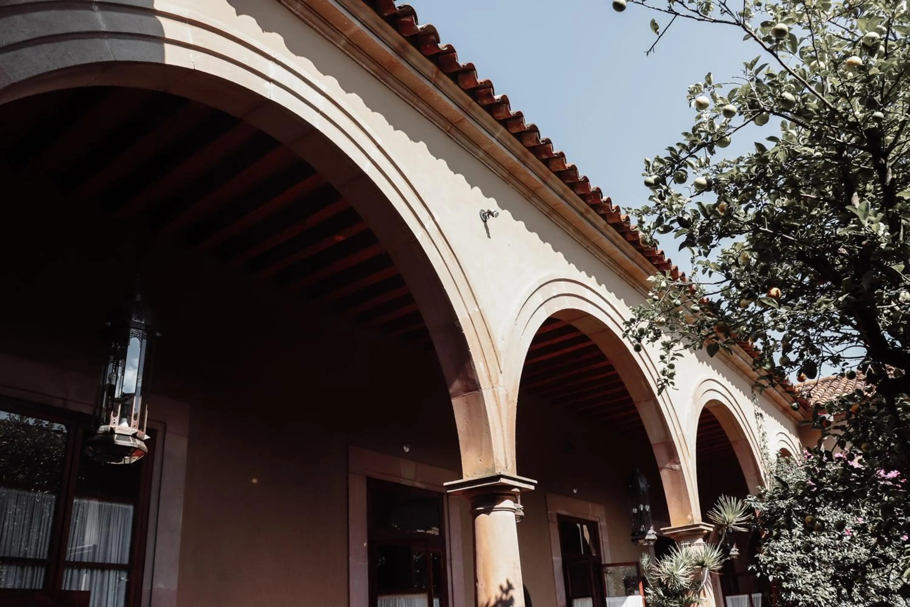 Facade/entrance in Mansion de los Sueños