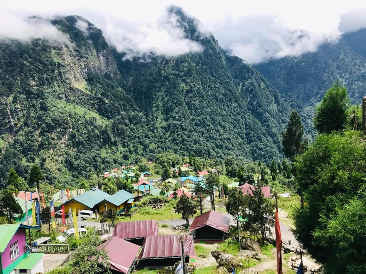 Ourguest Camp Lachung