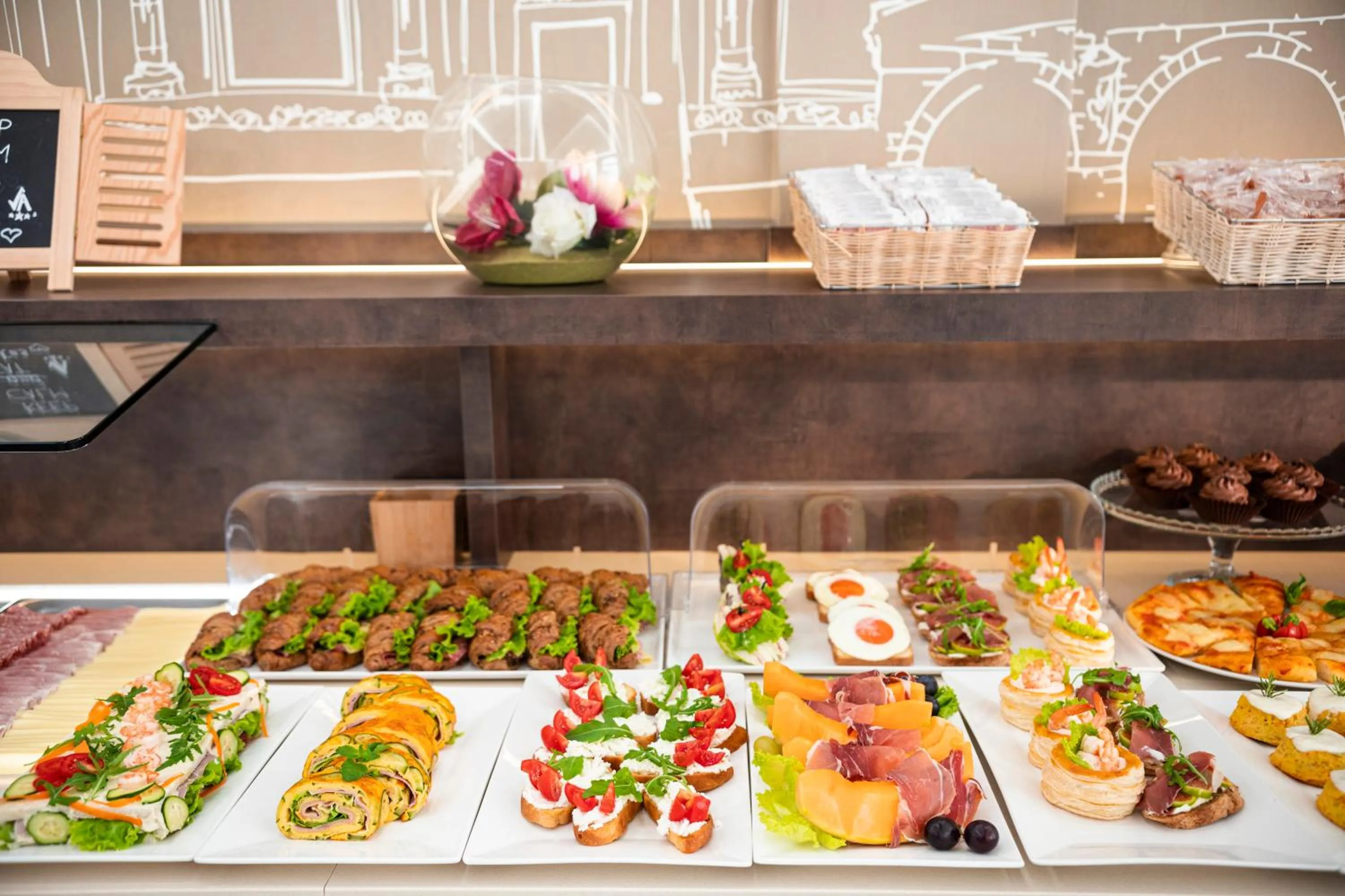 Breakfast in Hotel Villa Augustea