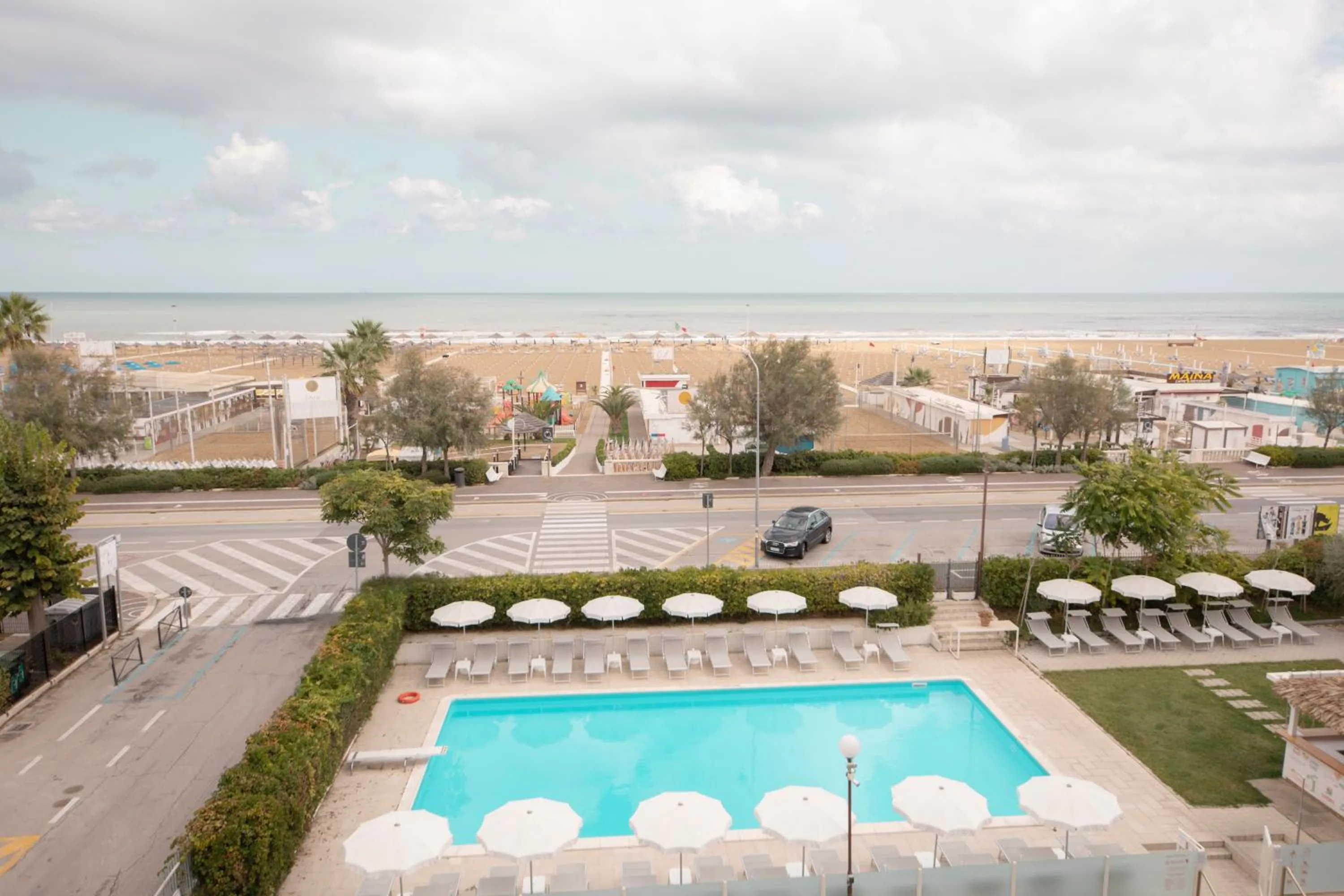Swimming pool in Hotel Villa Augustea