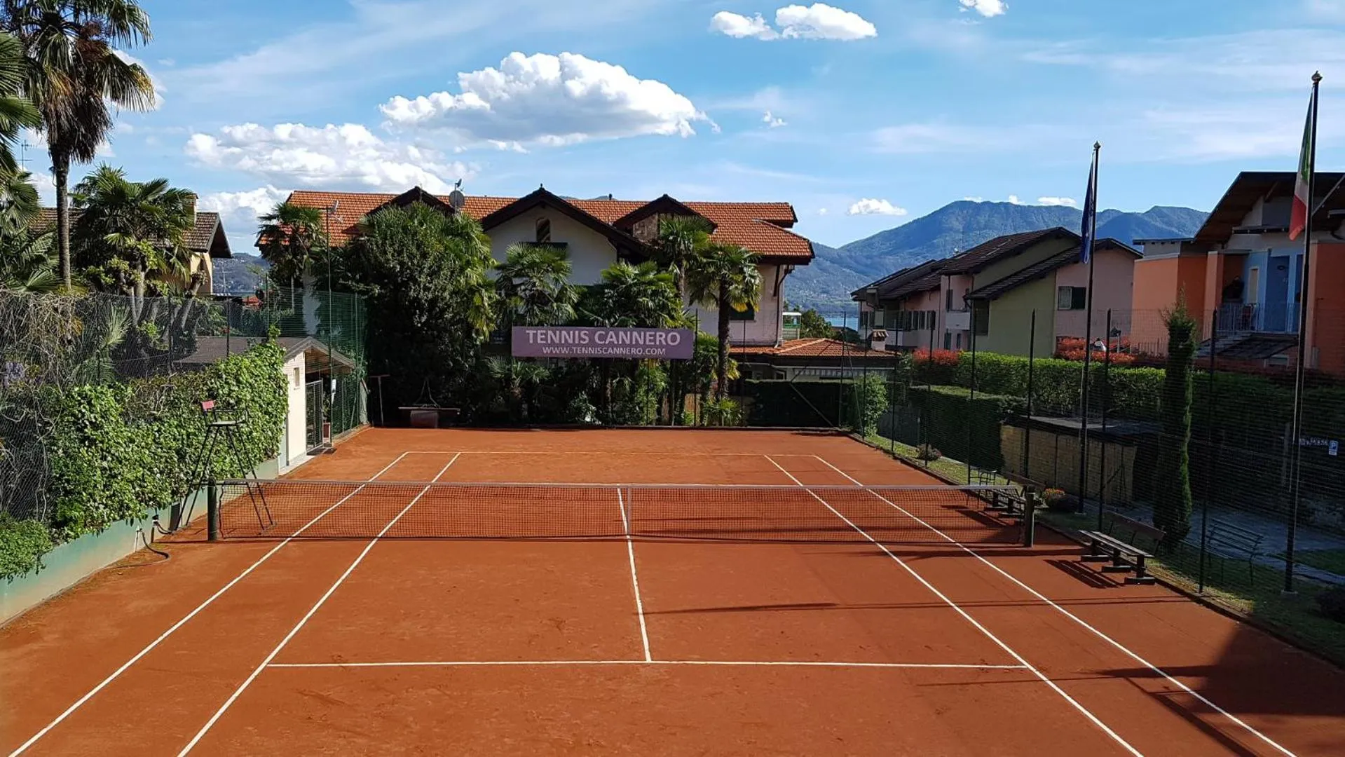 Tennis court in Park Hotel Italia