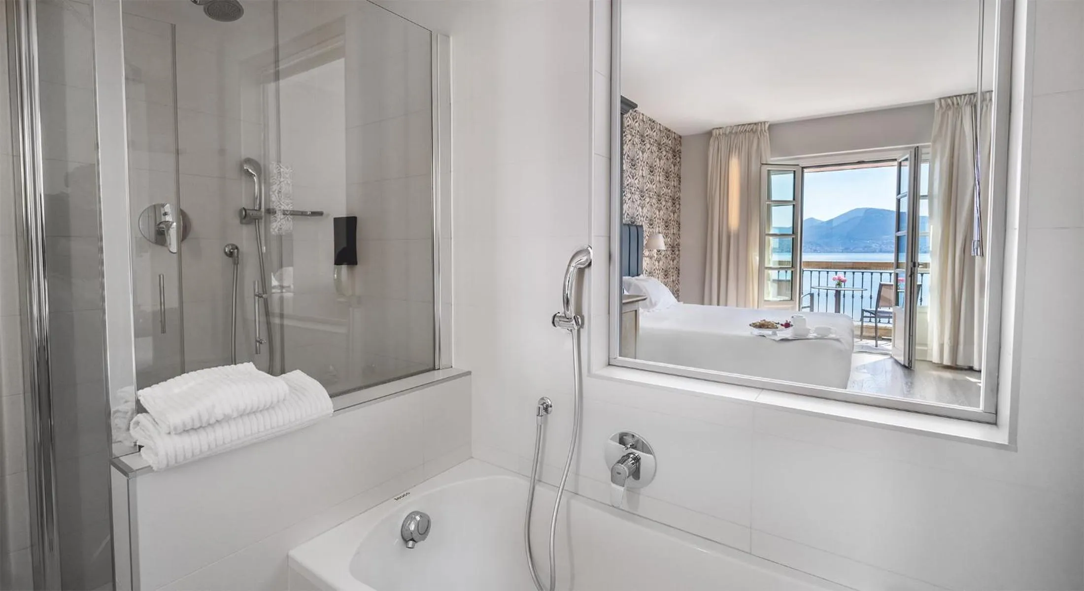 Bathroom in Park Hotel Italia