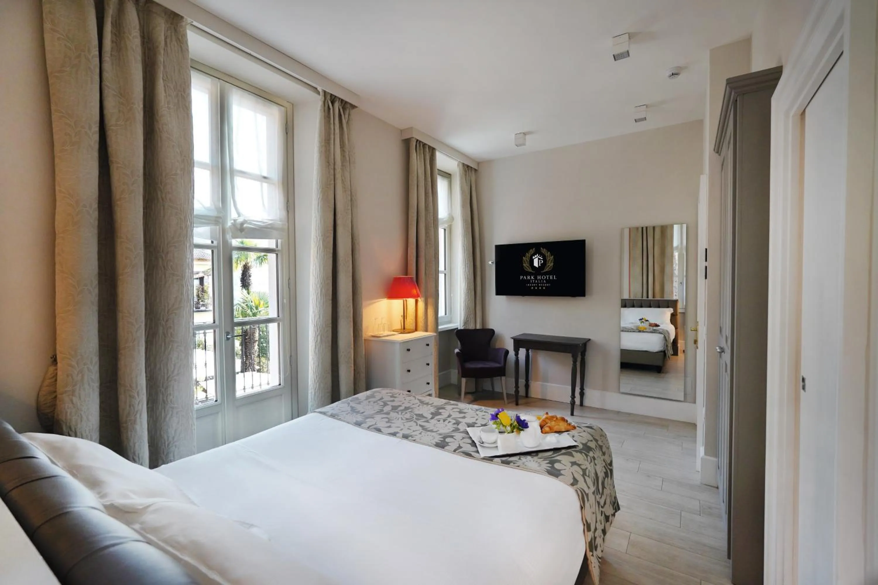 Bedroom, Bed in Park Hotel Italia