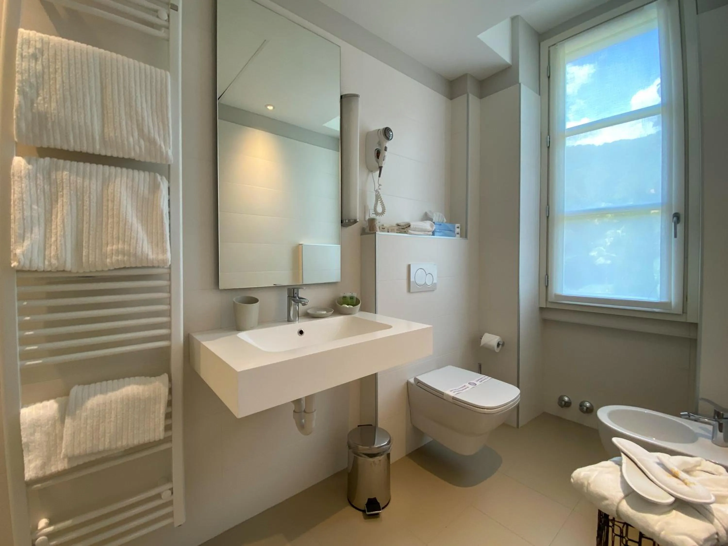 Bathroom in Park Hotel Italia