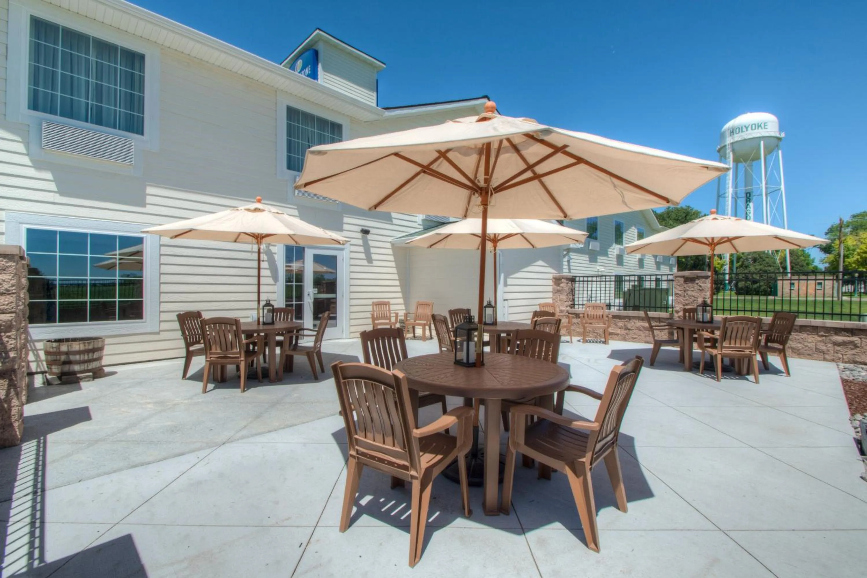 Property building in Cobblestone Inn & Suites - Holyoke