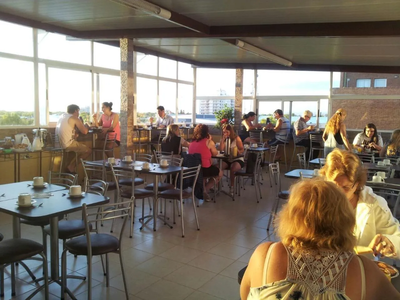 Communal lounge/ TV room in Plaza Milenium