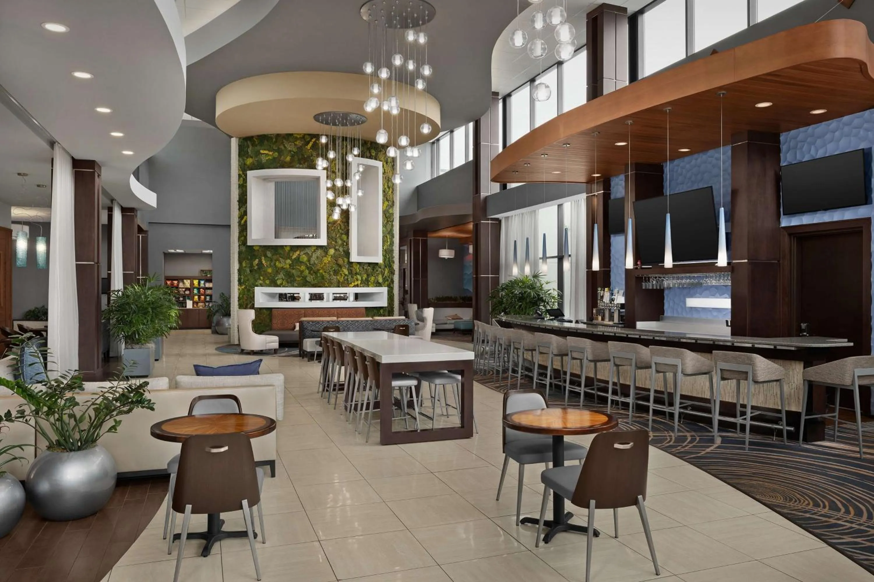 Lounge or bar in Embassy Suites by Hilton Knoxville West