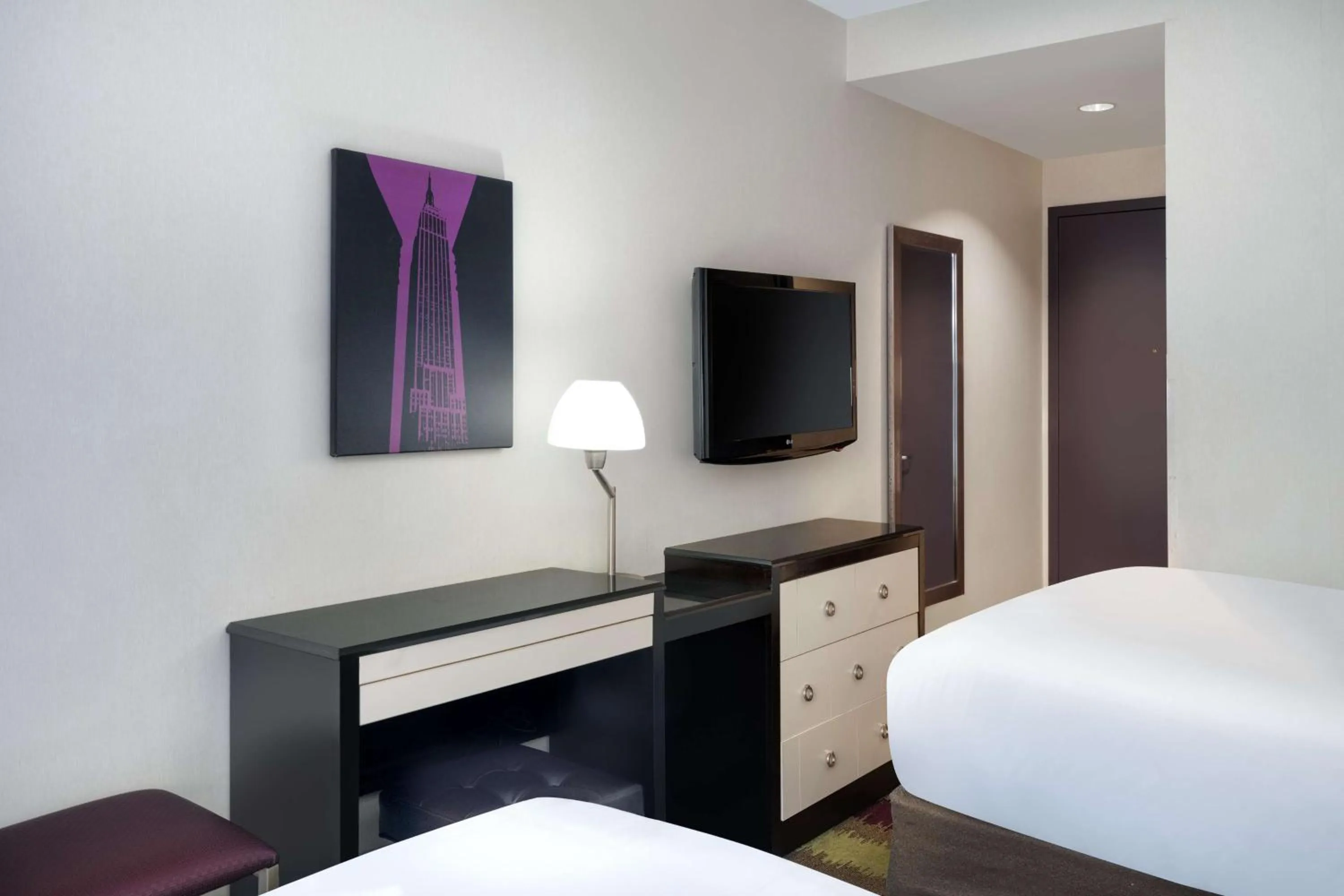 Bedroom, Bed in Best Western Premier Herald Square