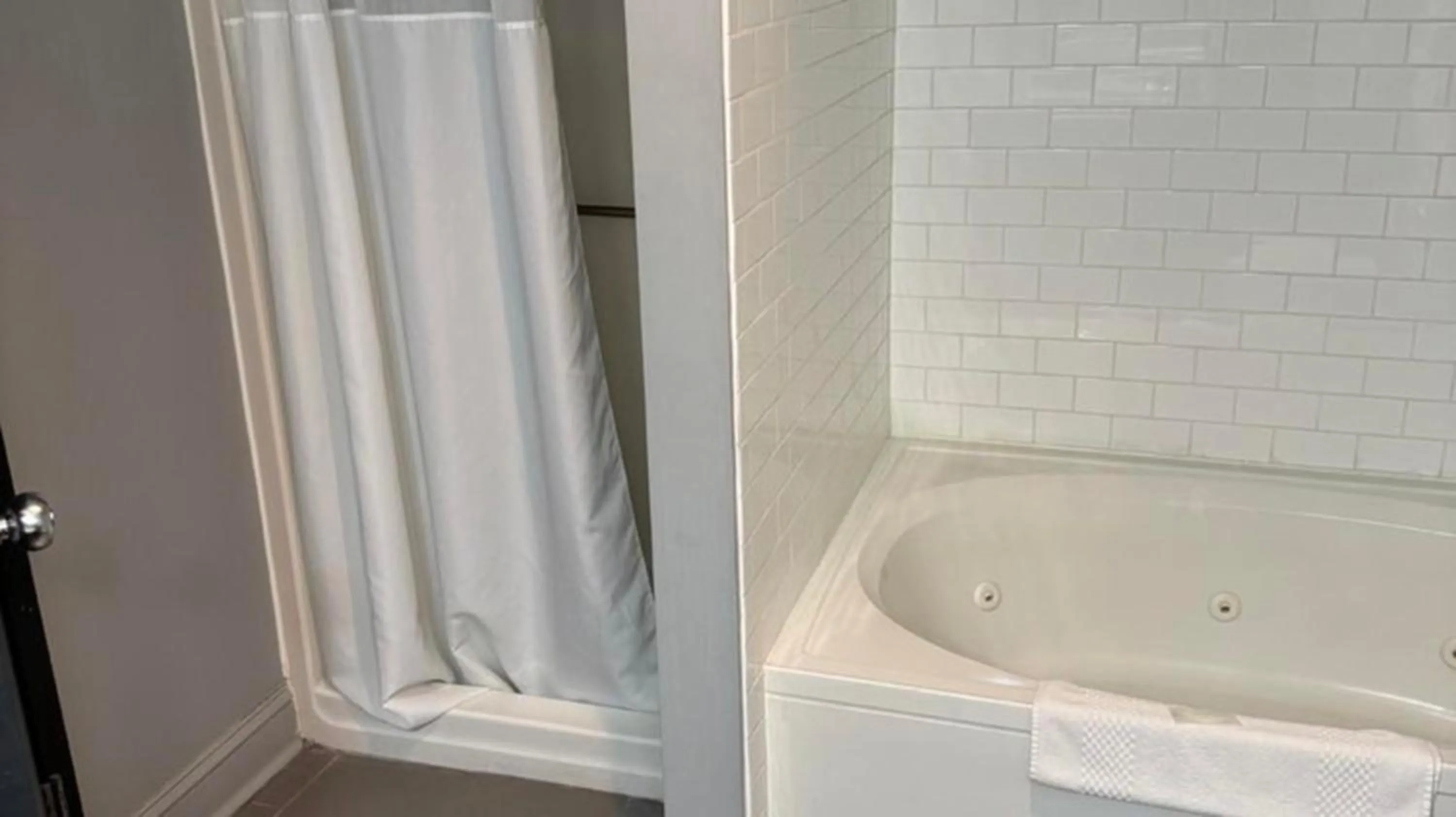 Bathroom in Appalachian Hotel