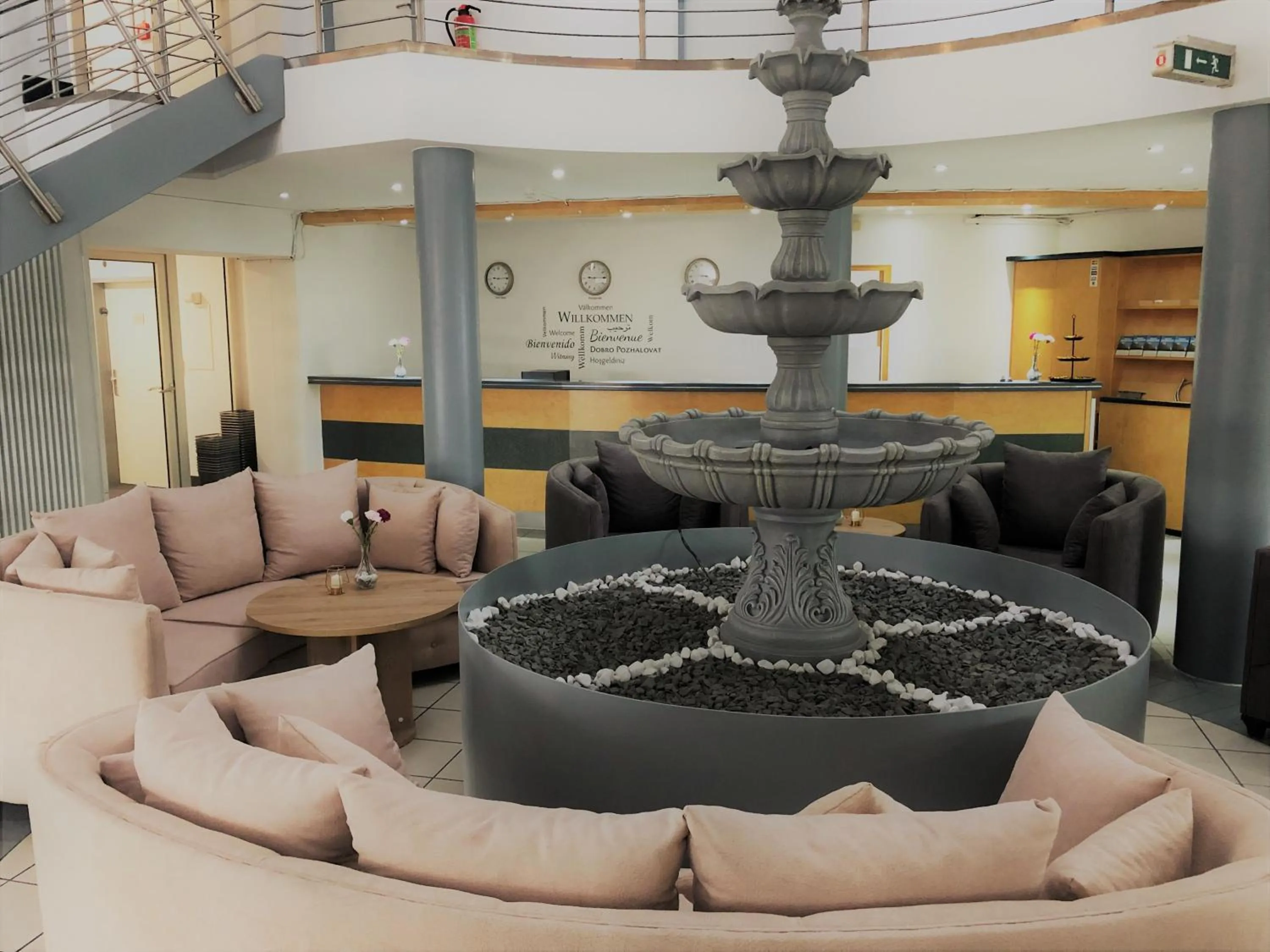Lobby or reception in A&M Hotel Barsinghausen