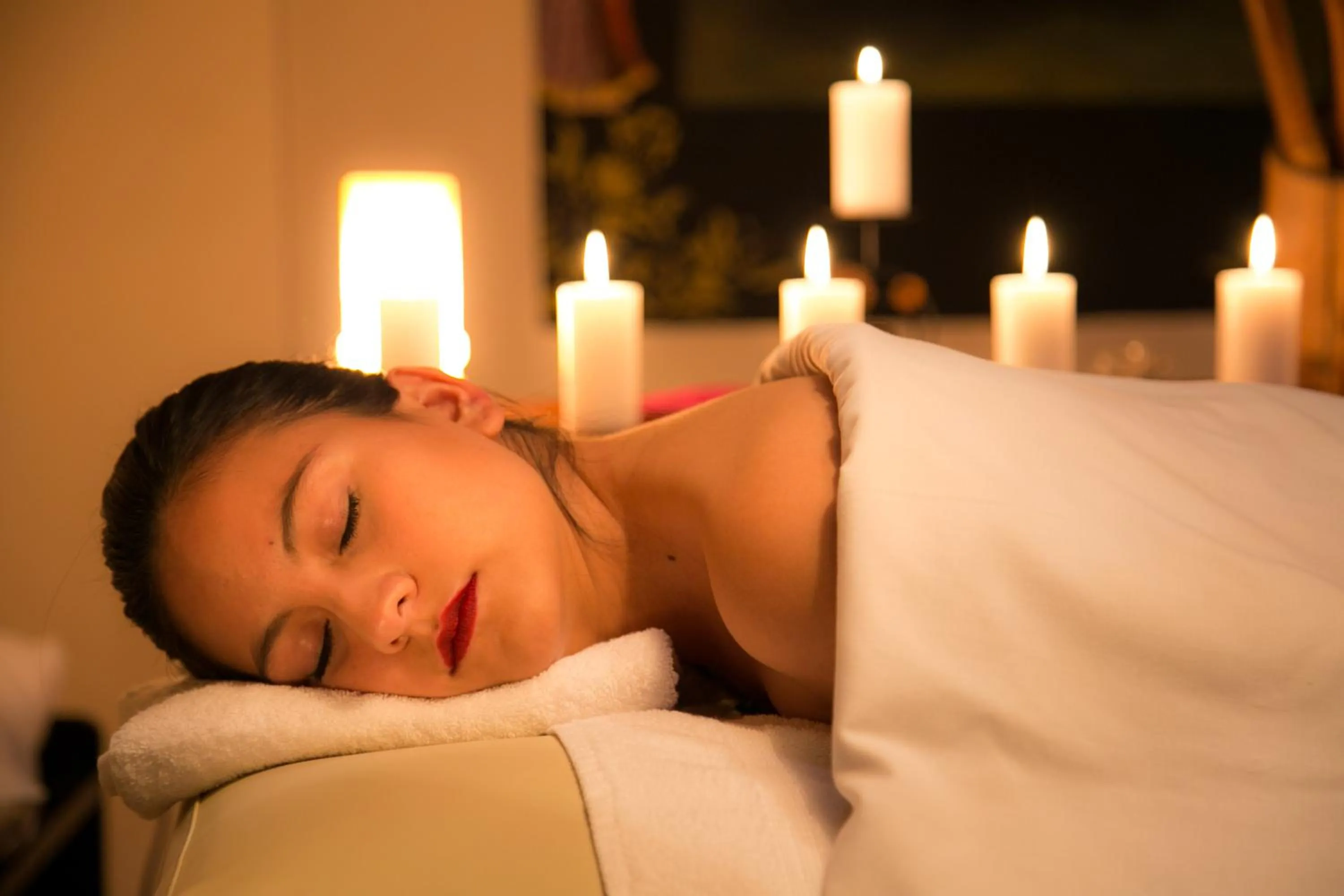 Massage, Bed in Sangay Spa Hotel