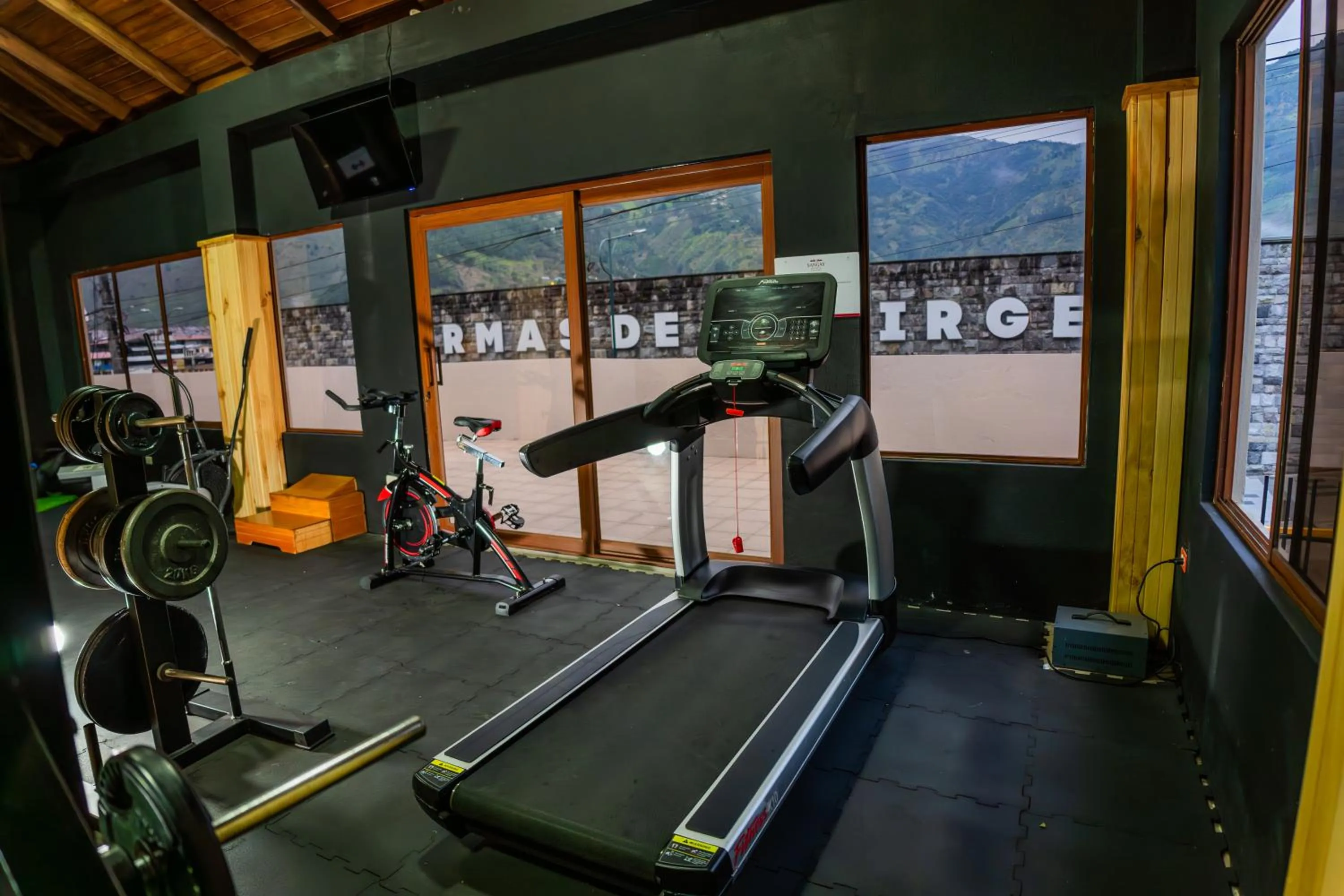 Fitness centre/facilities in Sangay Spa Hotel