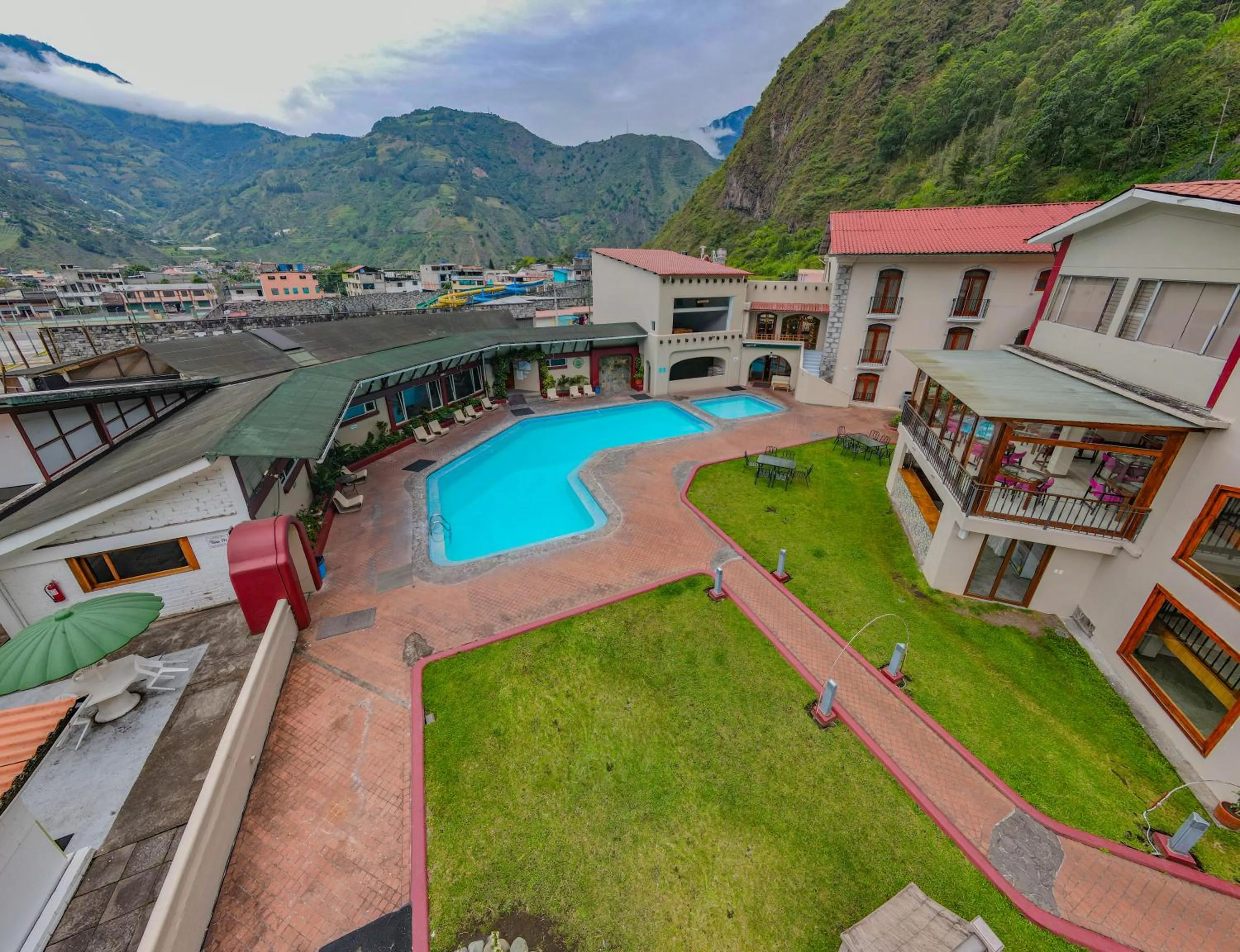 Pool view in Sangay Spa Hotel