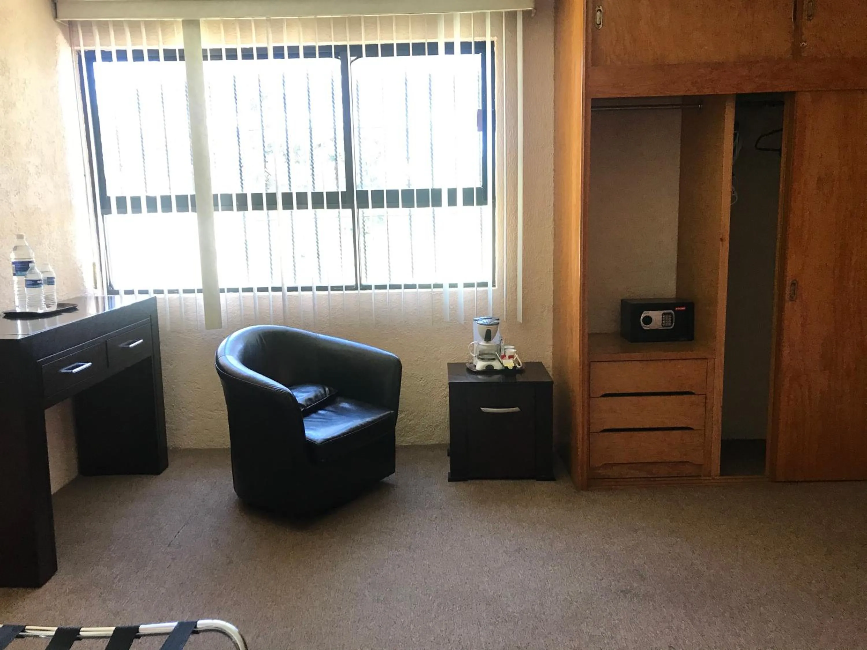 Photo of the whole room in Hotel Finca Las Hortensias