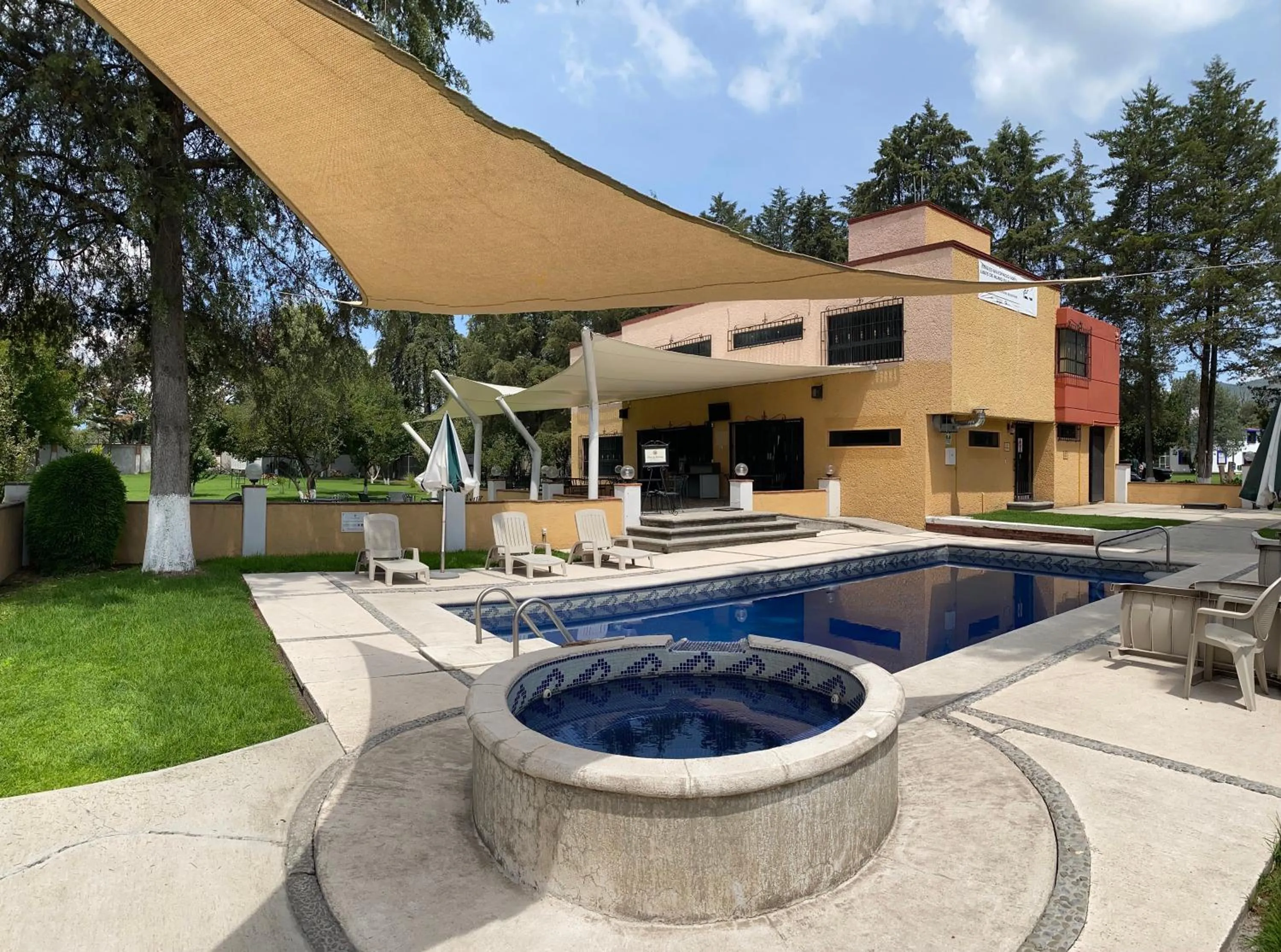 Swimming pool in Hotel Finca Las Hortensias
