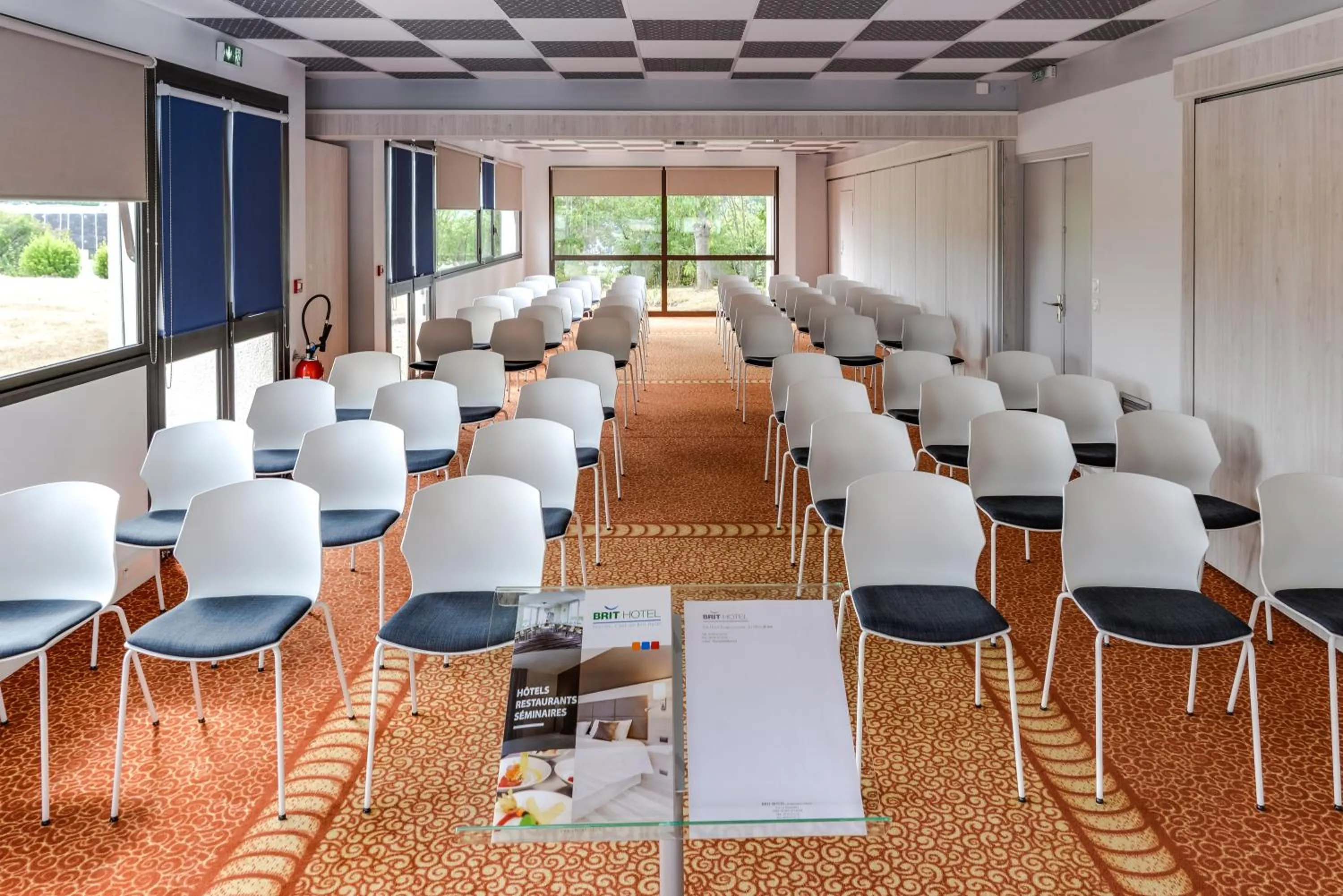 Meeting/conference room in Brit Hotel Rennes Cesson
