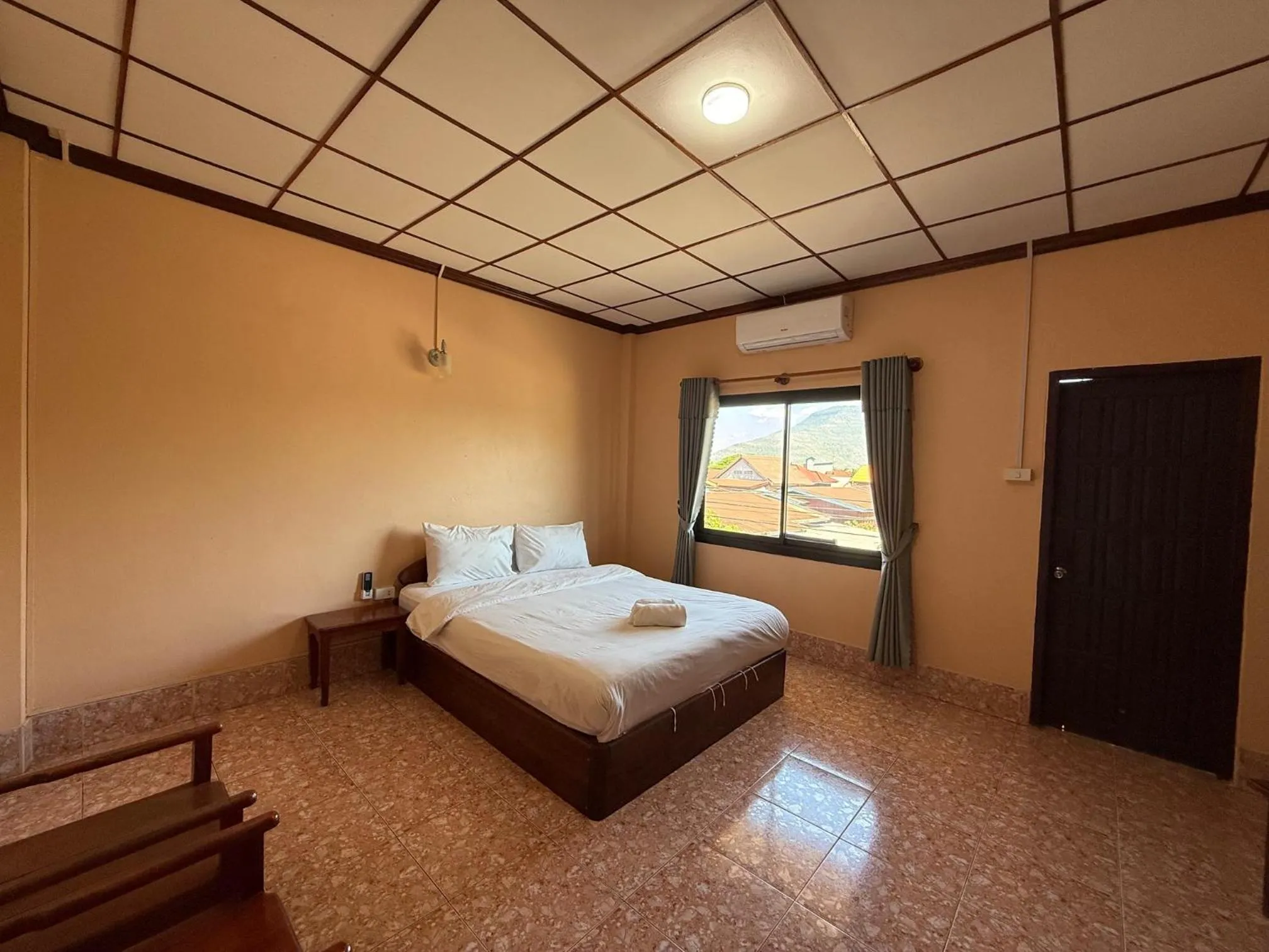 Bed in Phaythavone Hotel